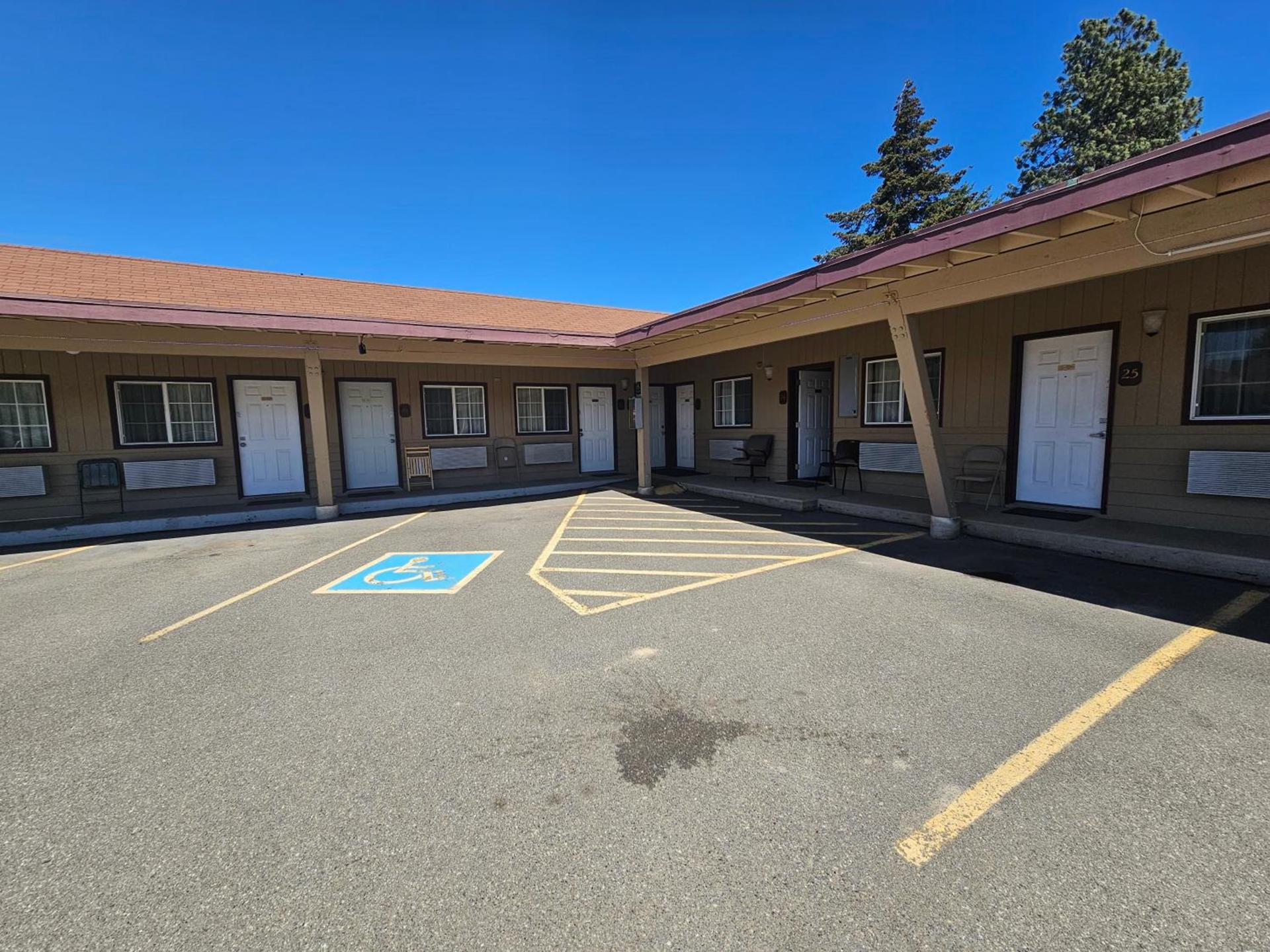 Cle Elum Travelers Inn photo 11