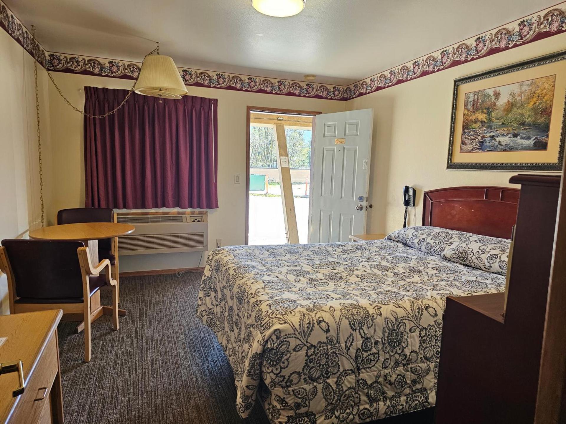 Cle Elum Travelers Inn photo 23