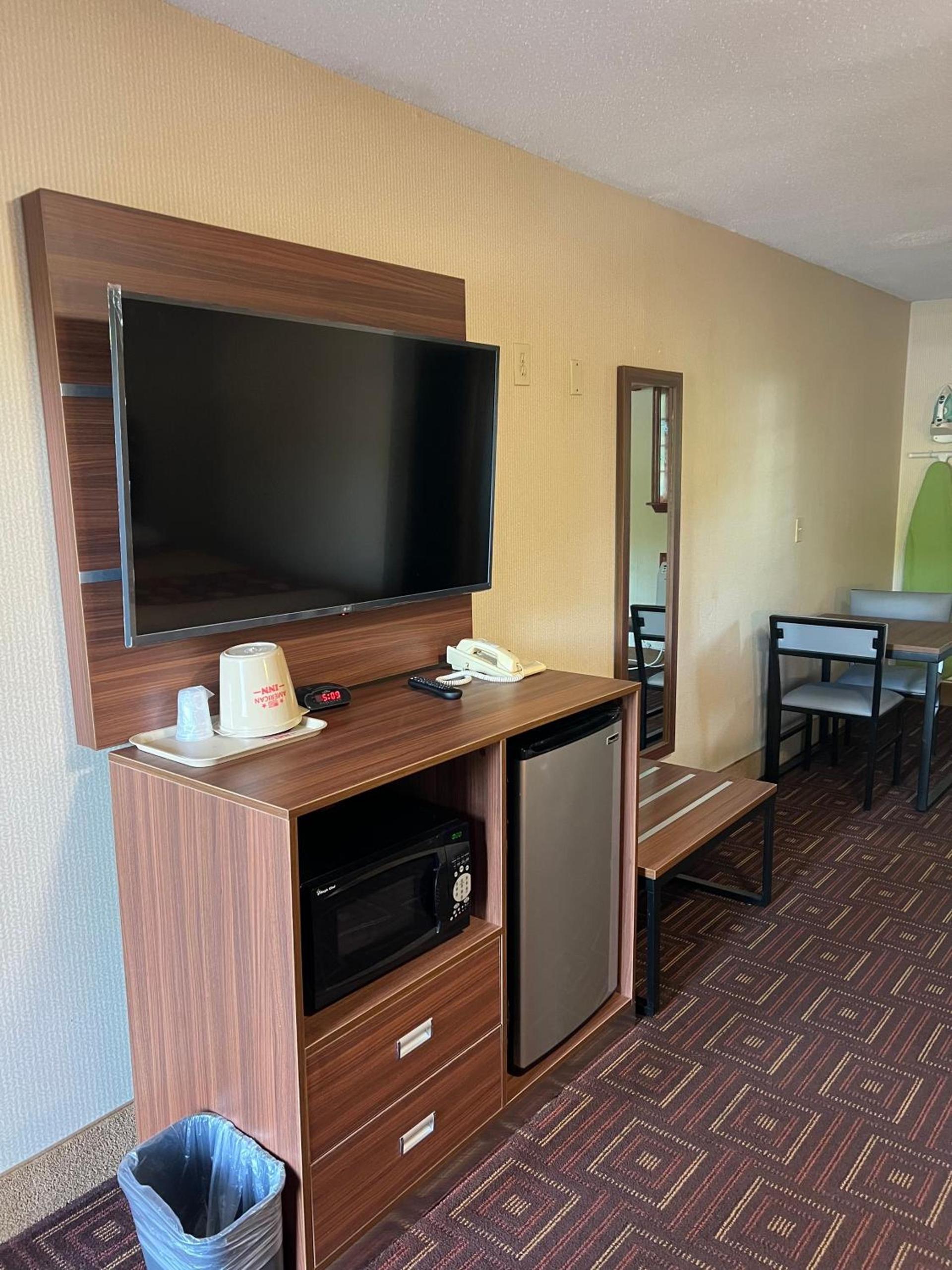 American Inn photo 24