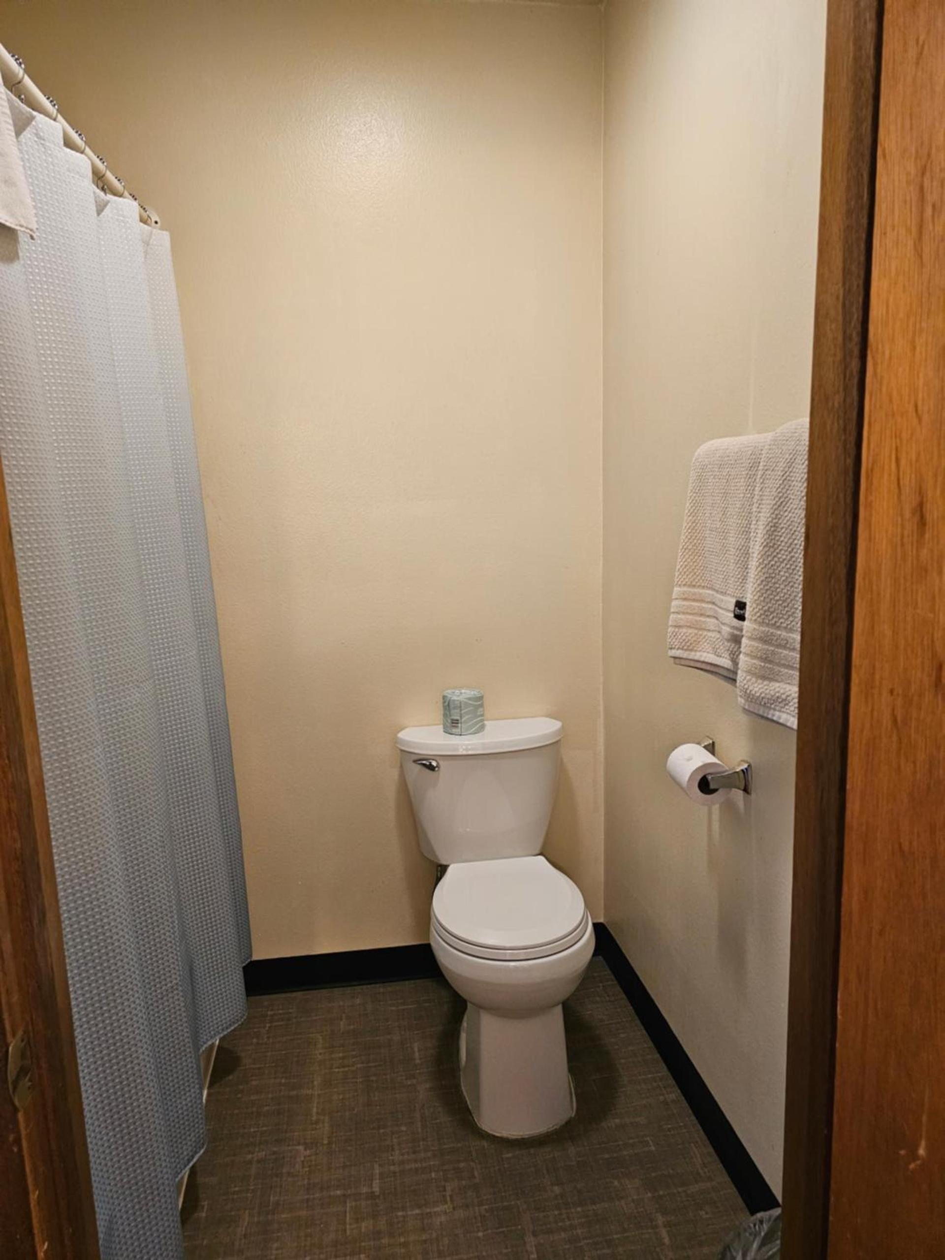 Cle Elum Travelers Inn photo 39