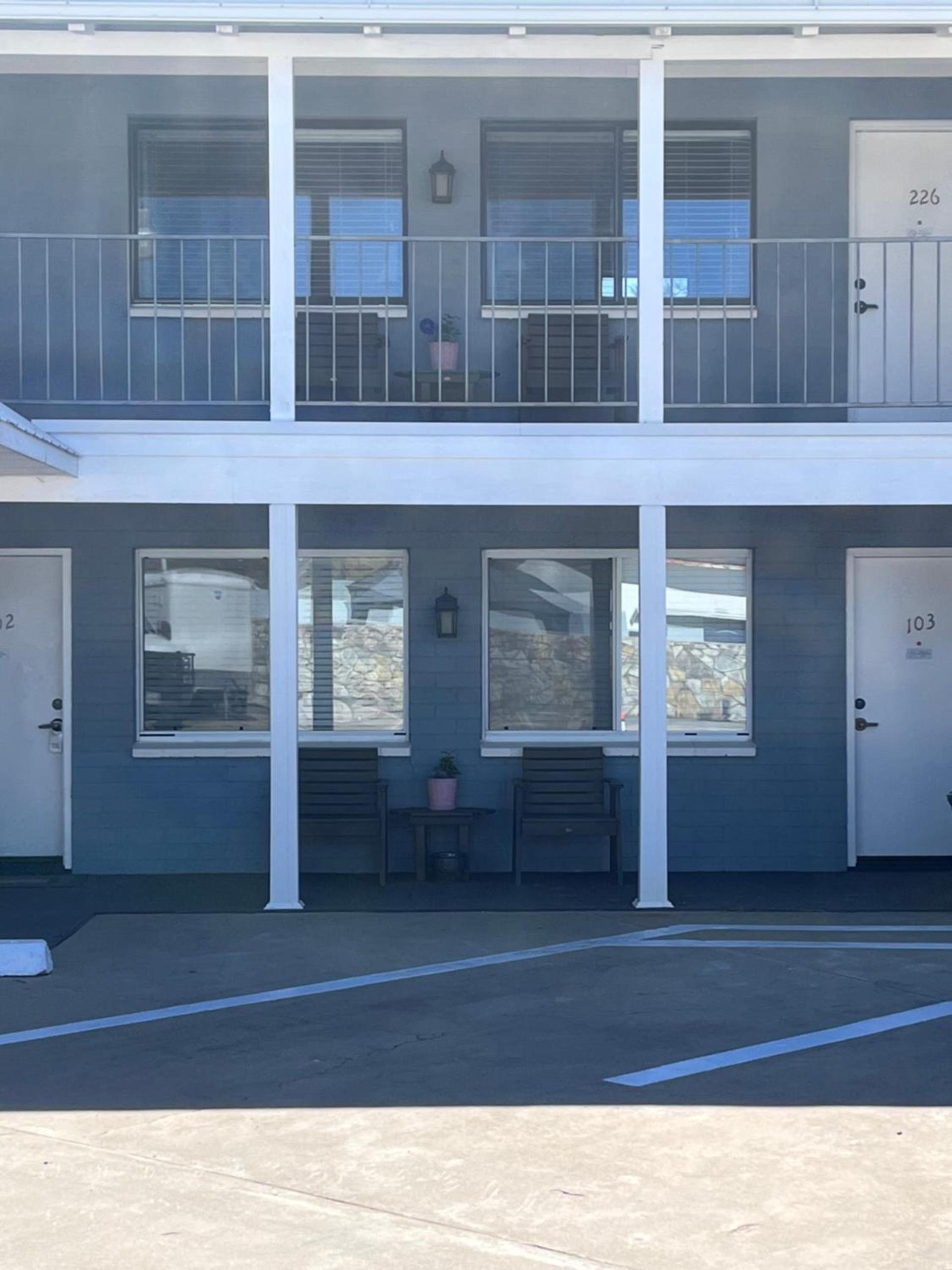 El Rancho Motel photo 12
