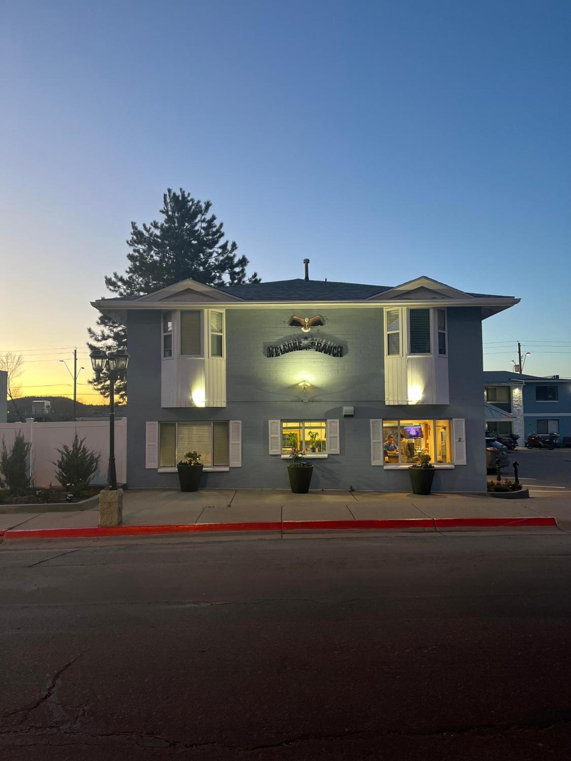 El Rancho Motel photo 8