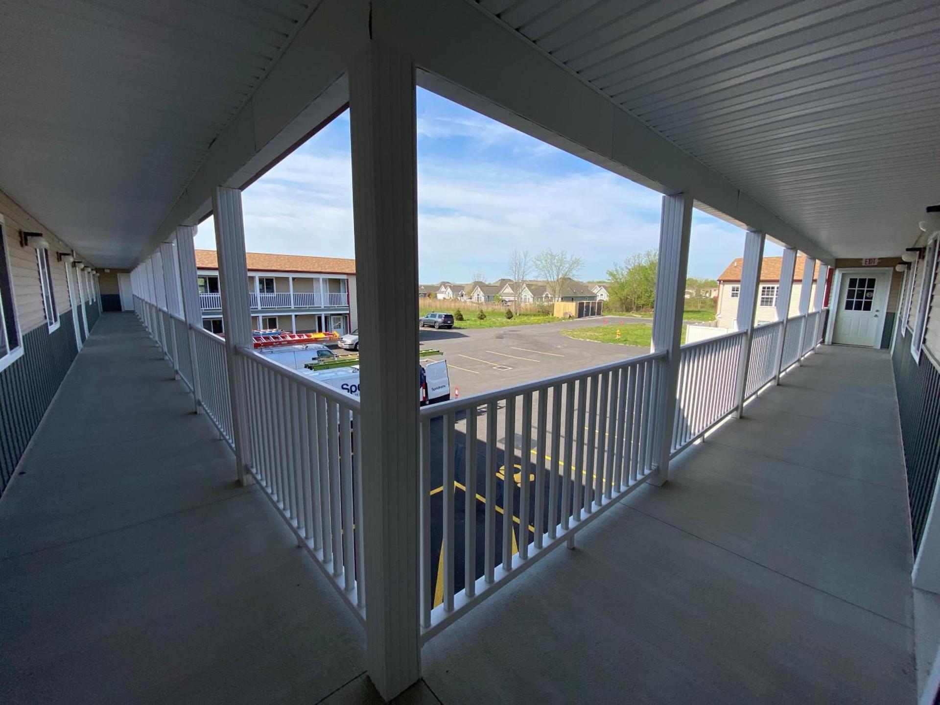 Stay Inn and Suites photo 7