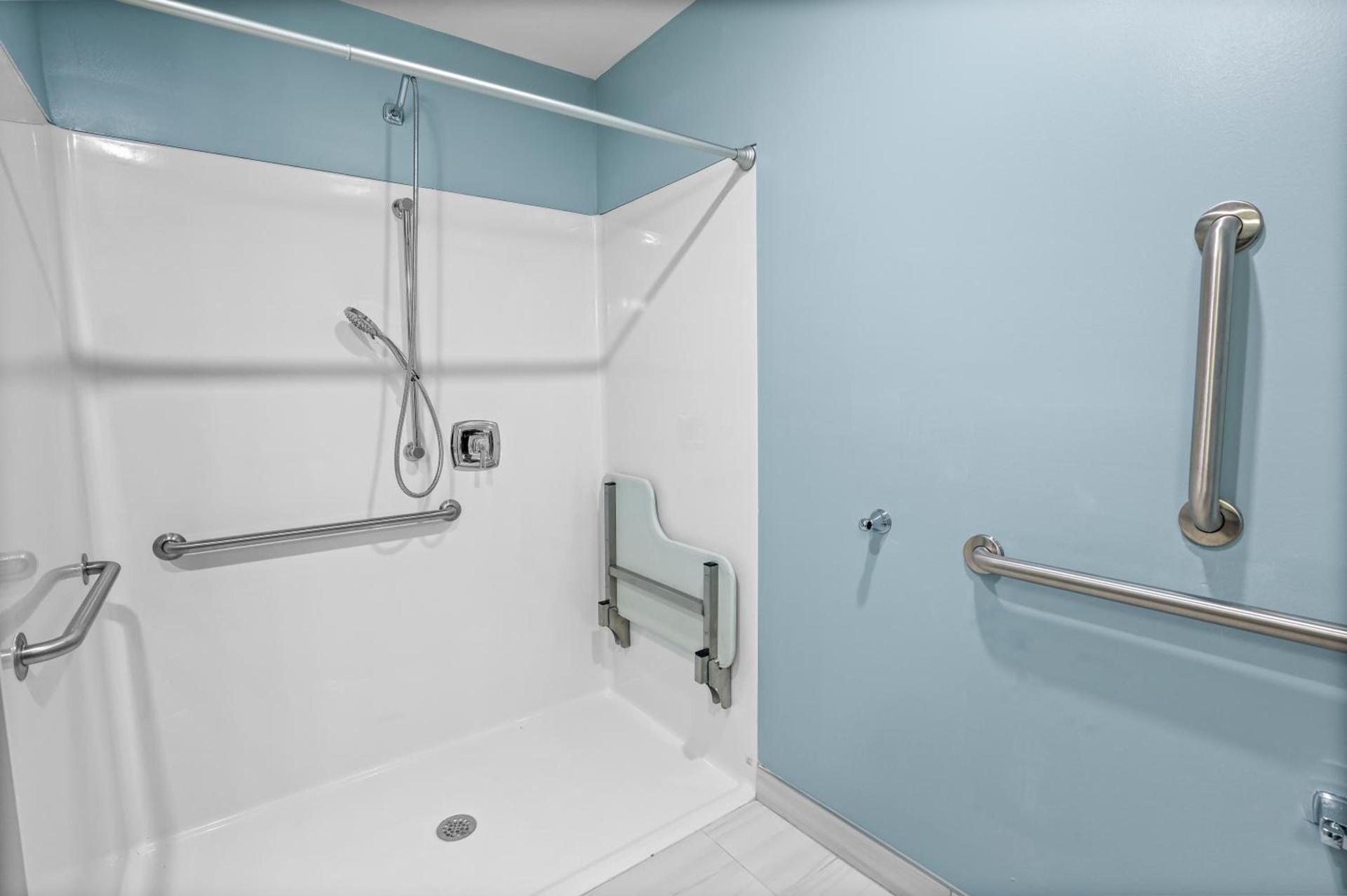 Seaport Suites photo 24