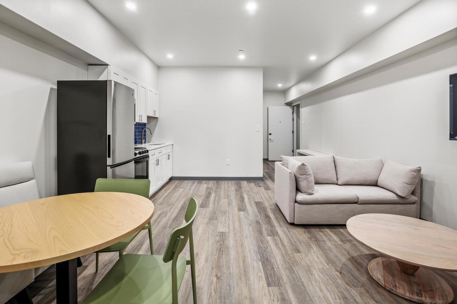 Seaport Suites photo 29