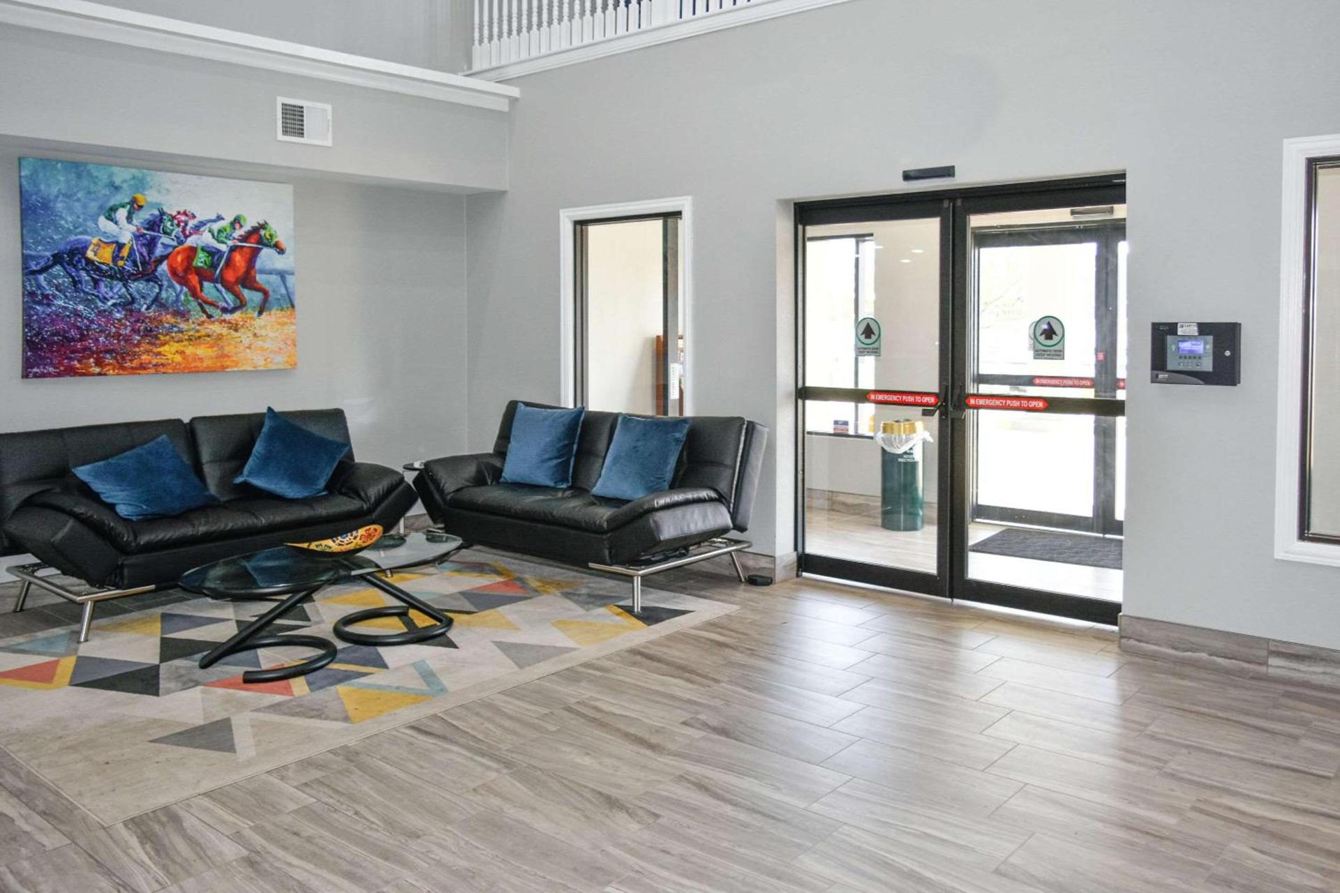 Quality Inn & Suites Brooks Louisville South photo 10