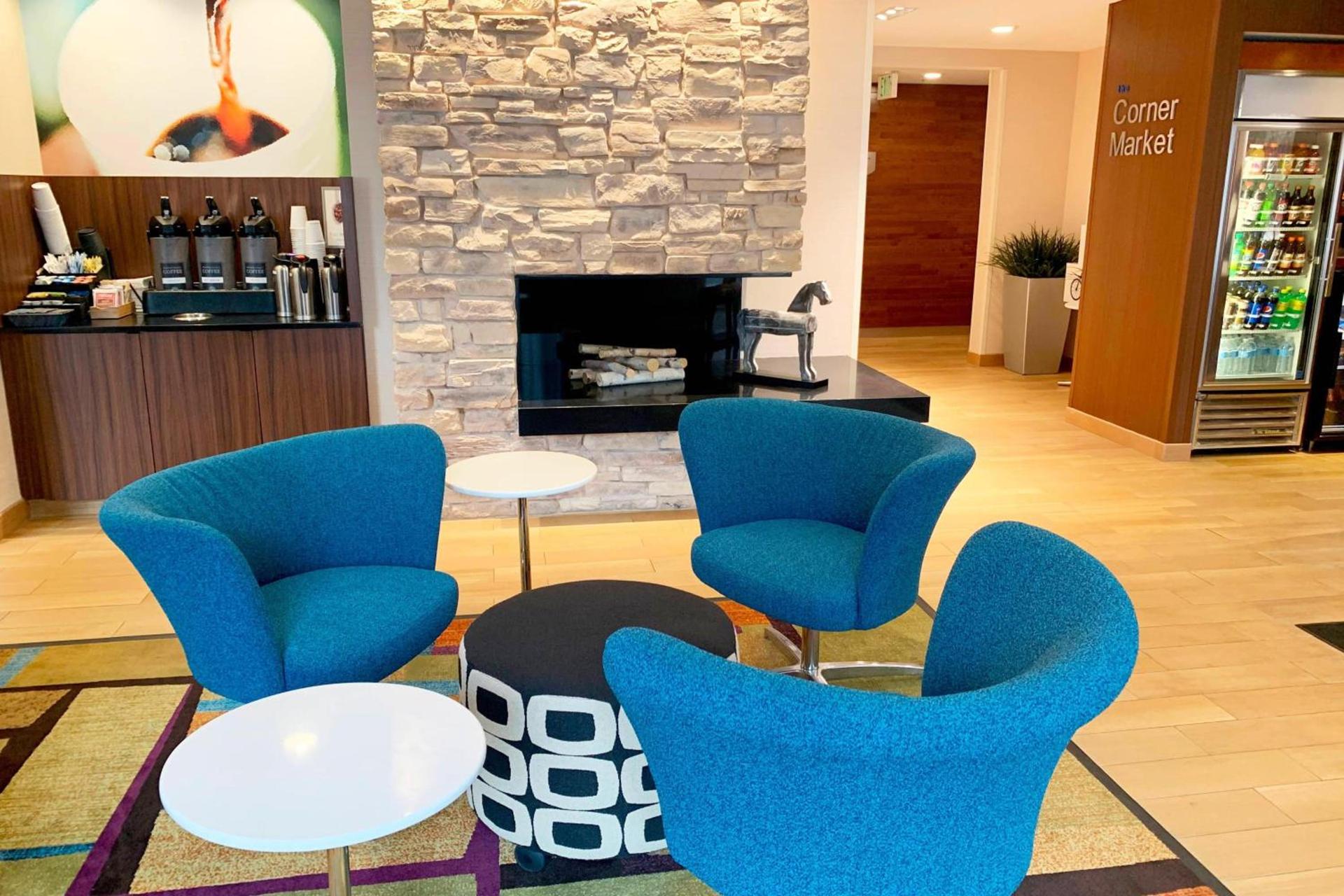 Fairfield Inn & Suites by Marriott Denver Tech Center/ South photo 2