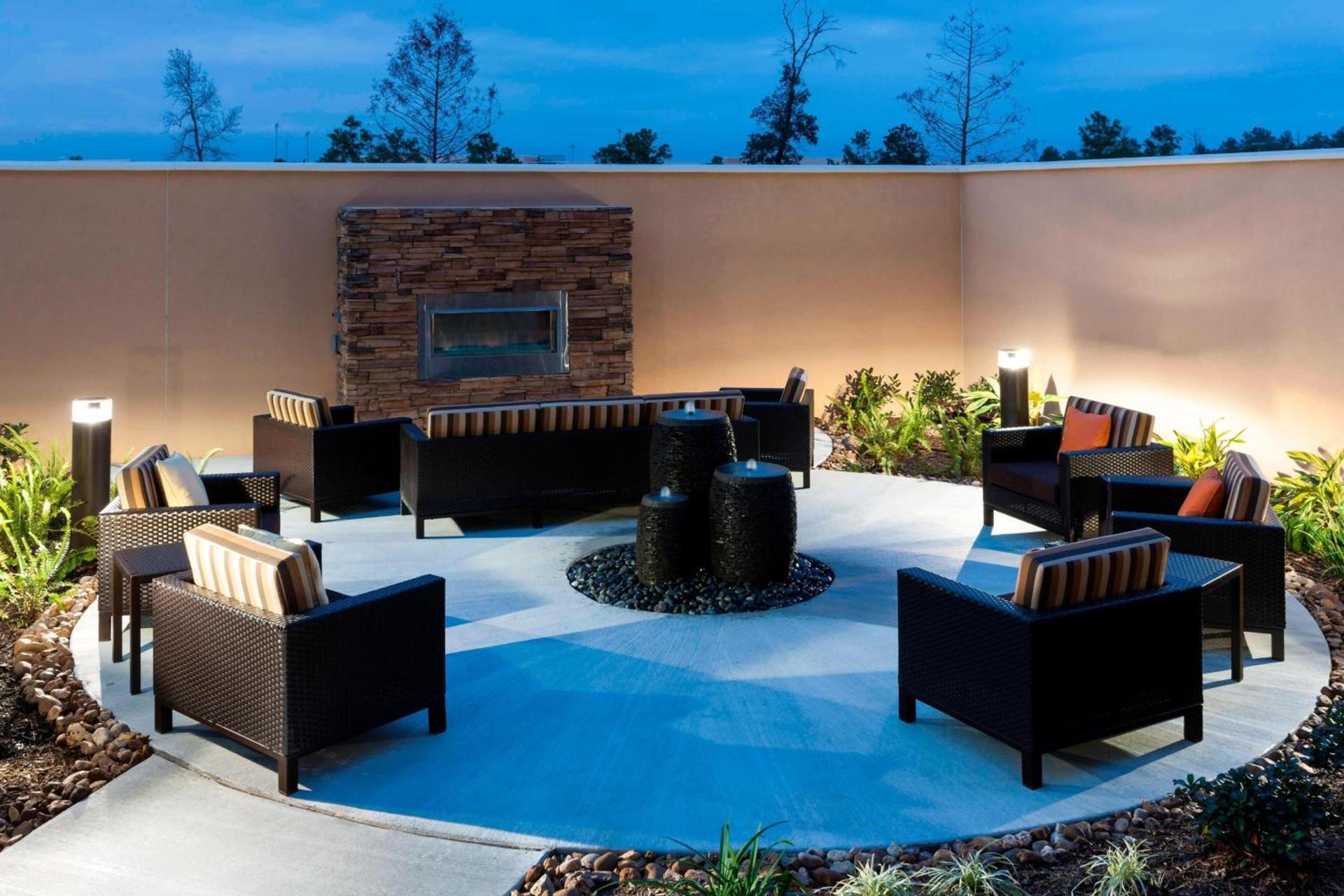 Courtyard by Marriott Houston North/Shenandoah photo 31