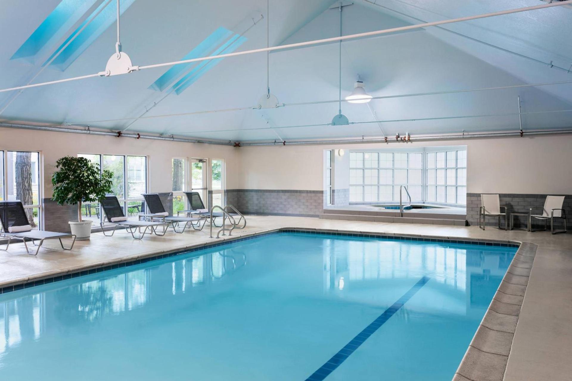 Delta Hotels by Marriott Burlington photo 22