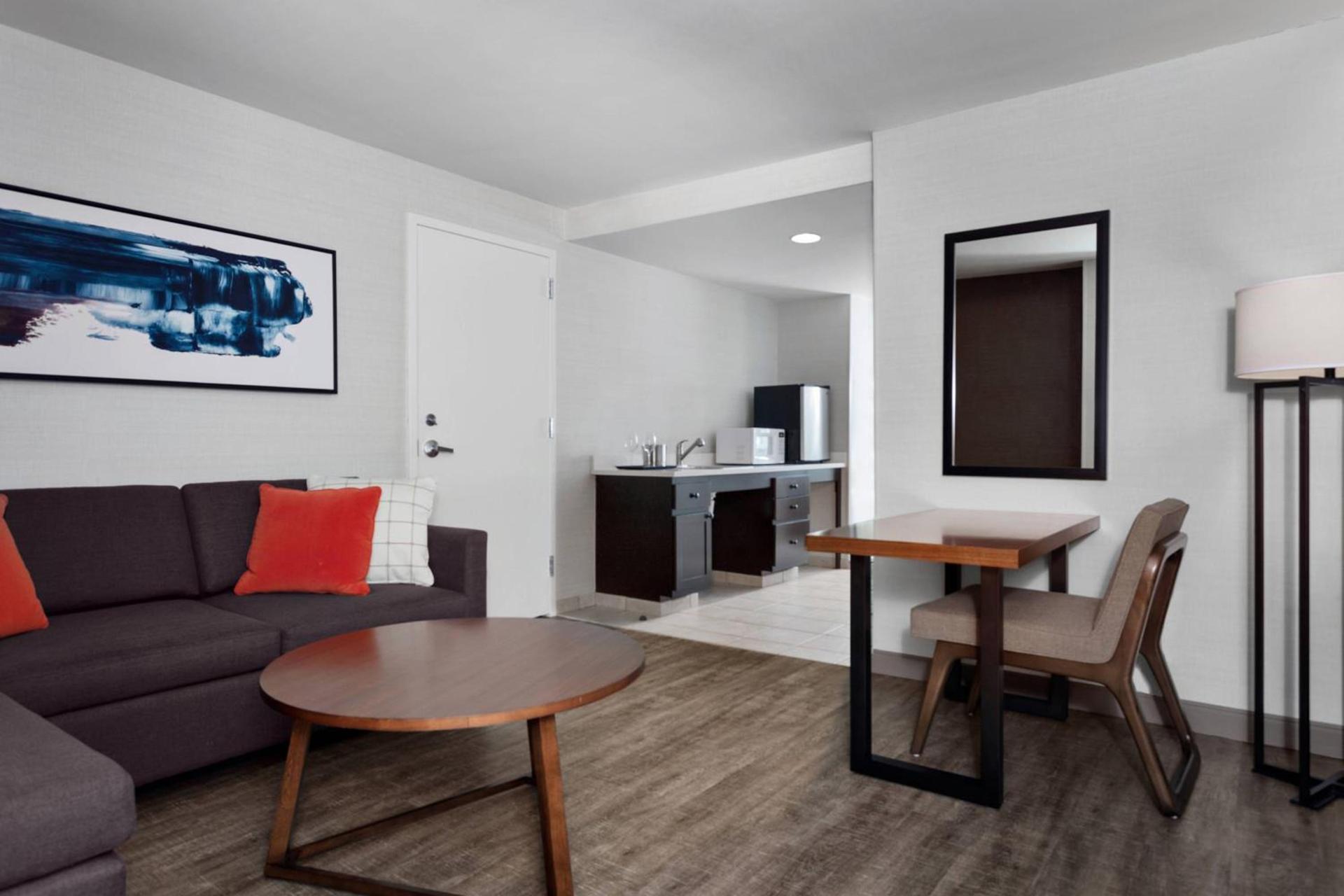Delta Hotels by Marriott Burlington photo 10