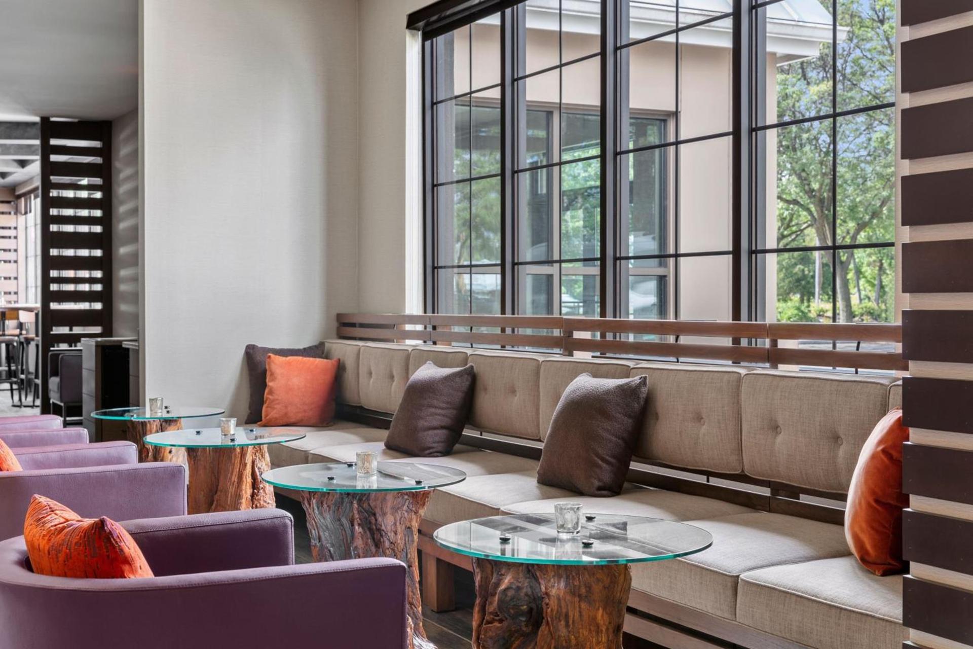 Delta Hotels by Marriott Burlington photo 19