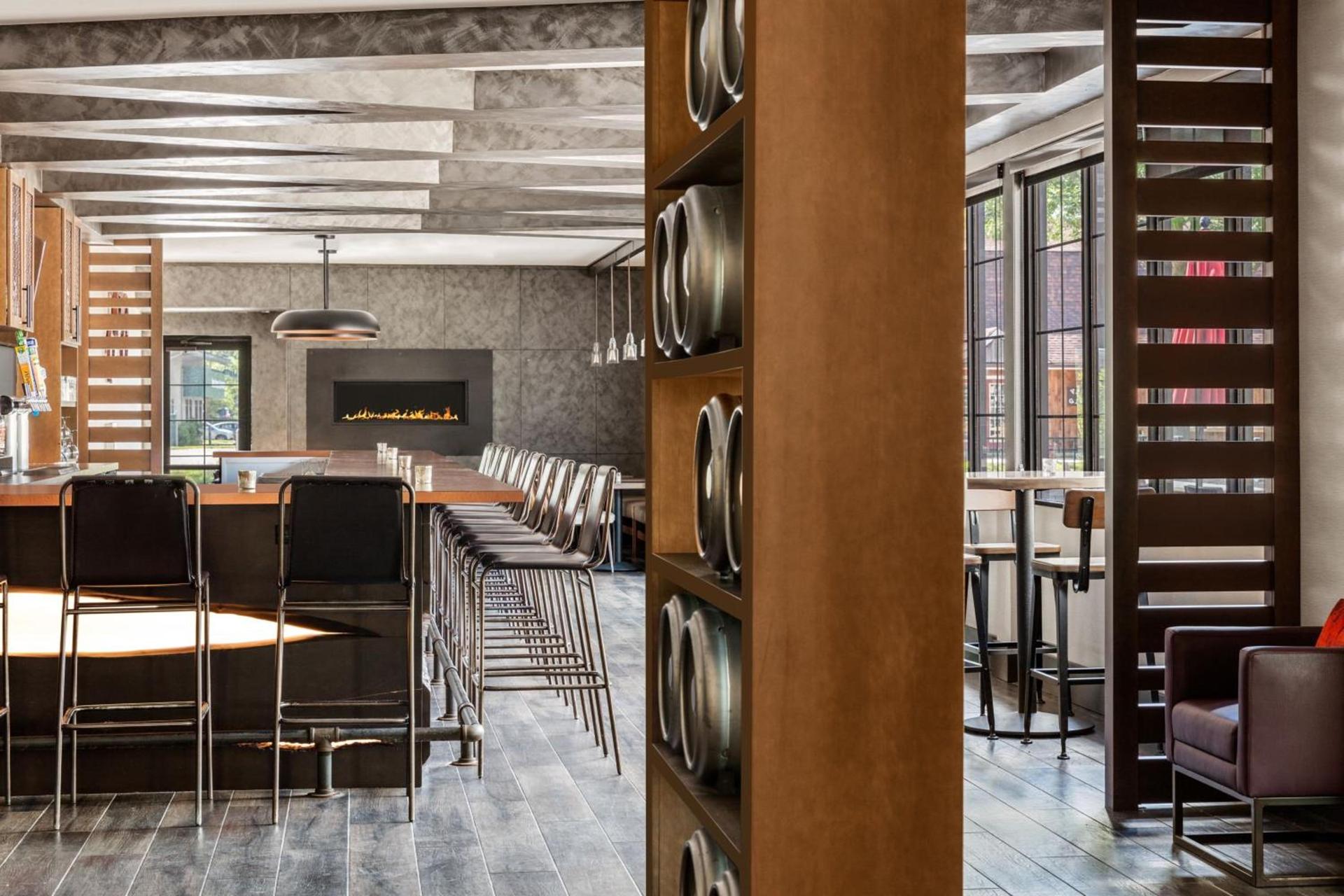 Delta Hotels by Marriott Burlington photo 18