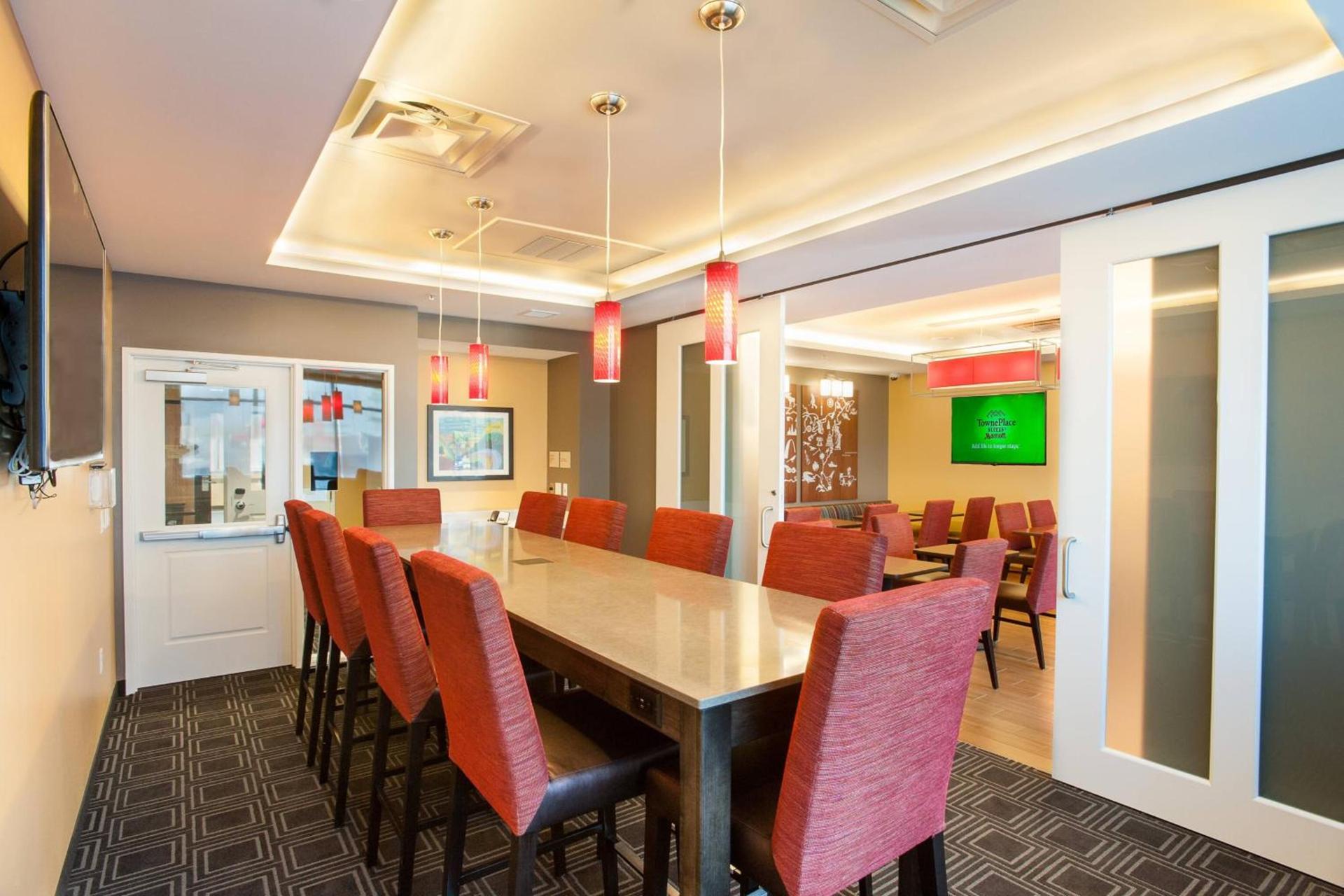 TownePlace Suites by Marriott Minneapolis near Mall of America photo 25