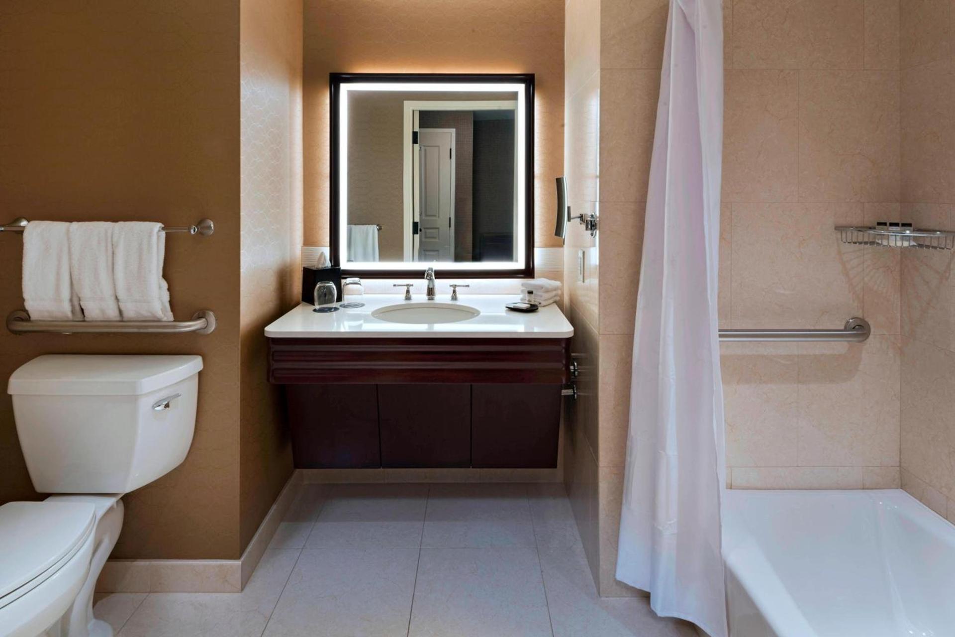 Sheraton Austin Georgetown Hotel & Conference Center photo 12
