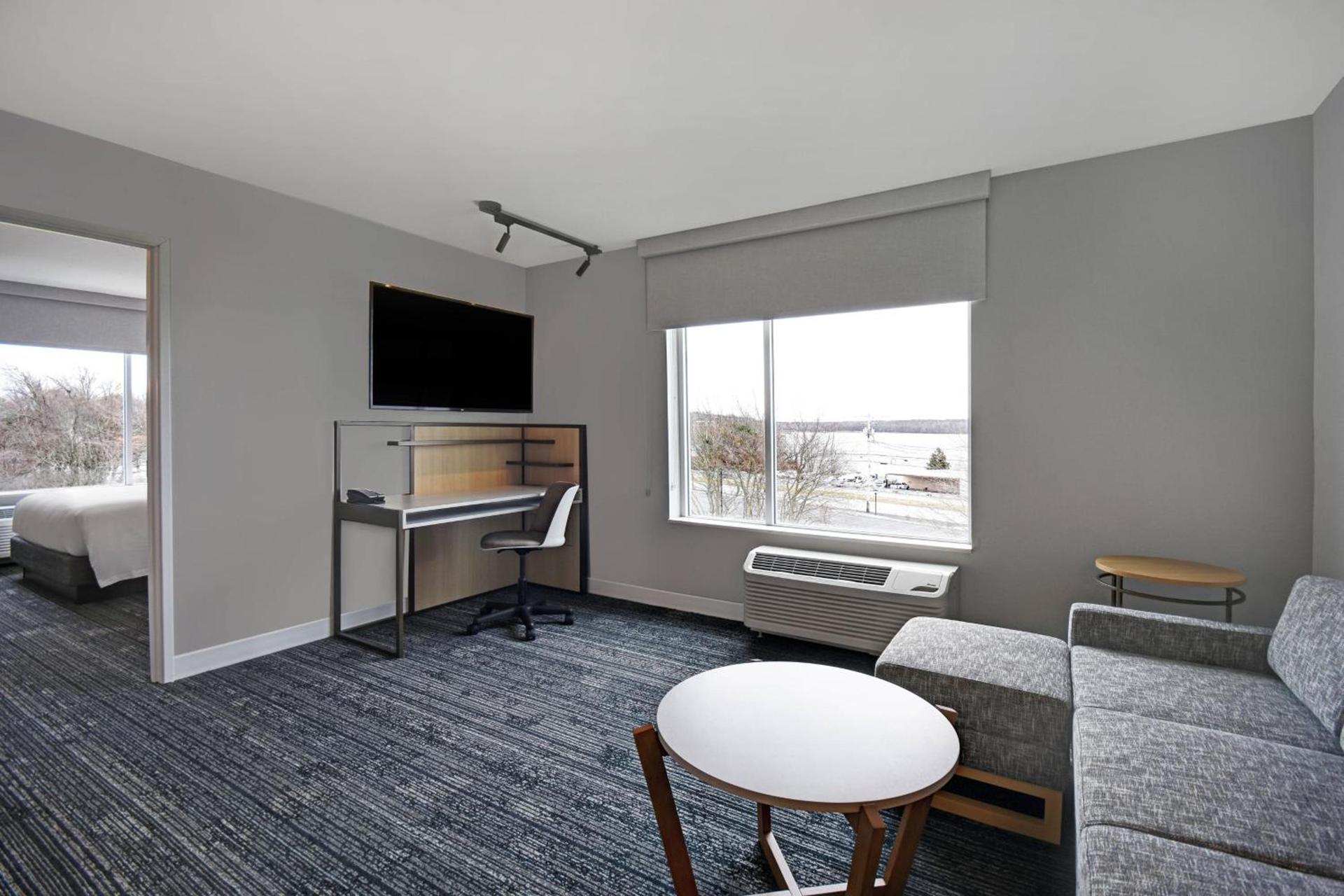 TownePlace Suites by Marriott Fall River Westport photo 6