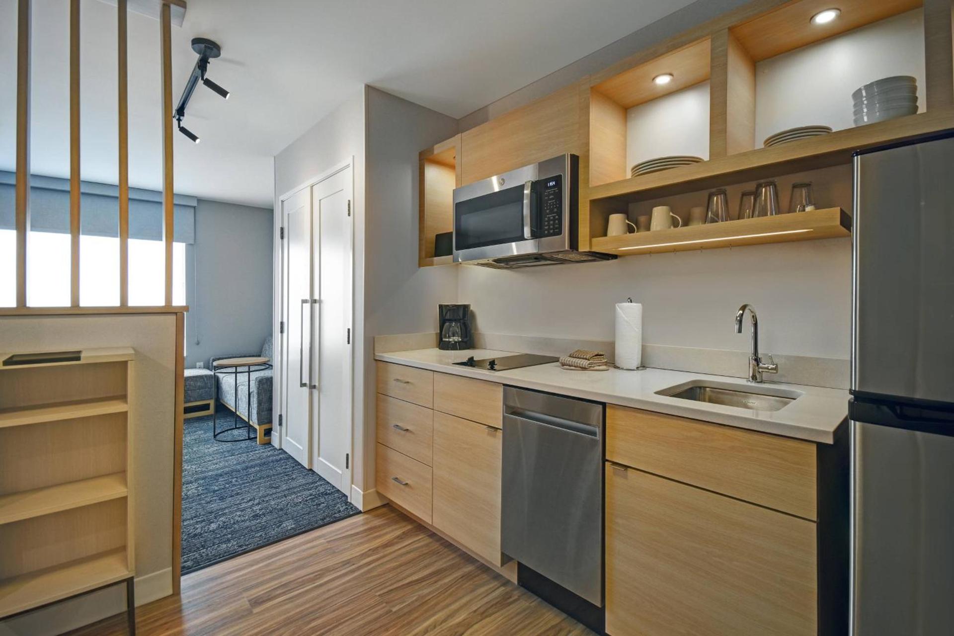 TownePlace Suites by Marriott Fall River Westport photo 8