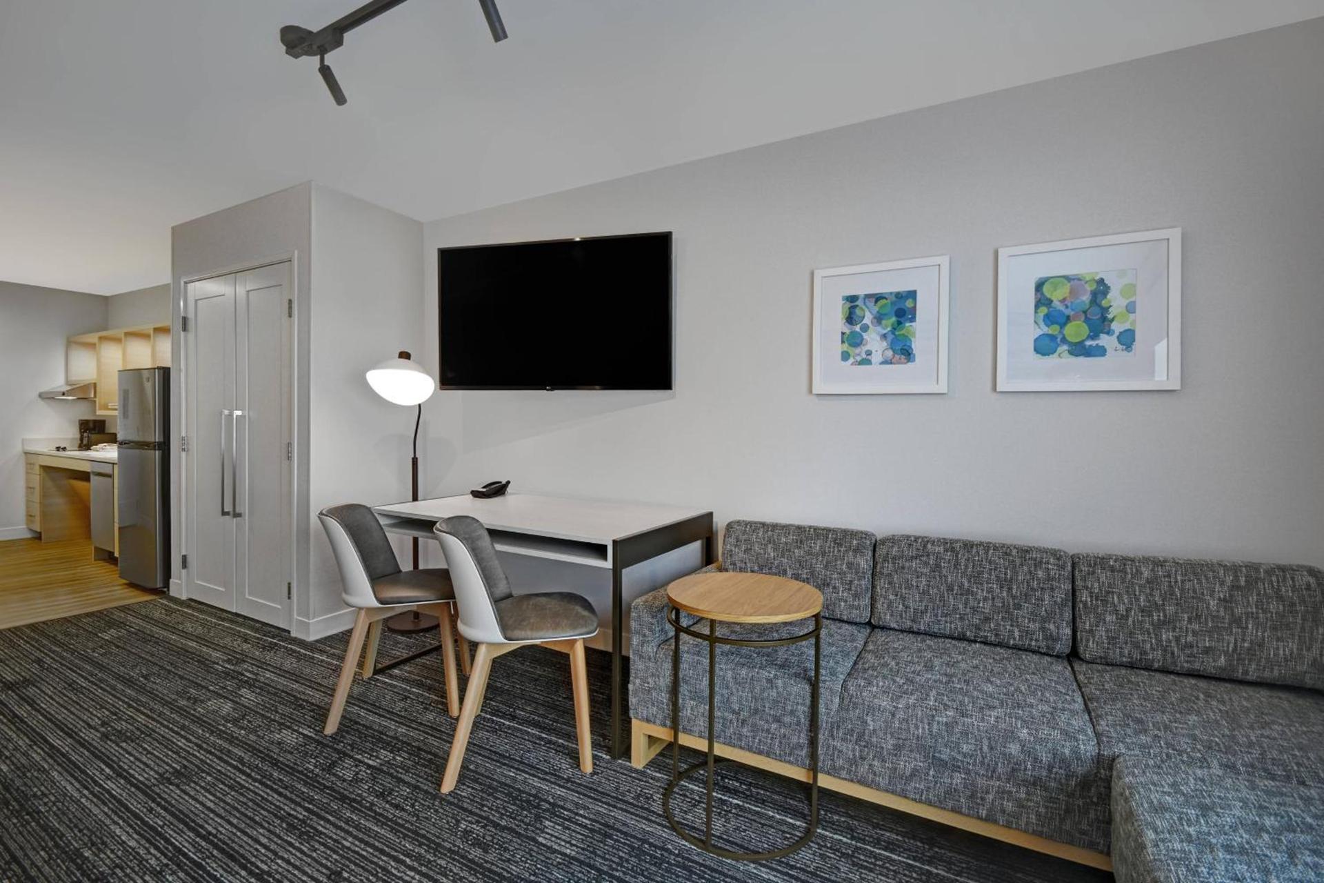TownePlace Suites by Marriott Fall River Westport photo 12