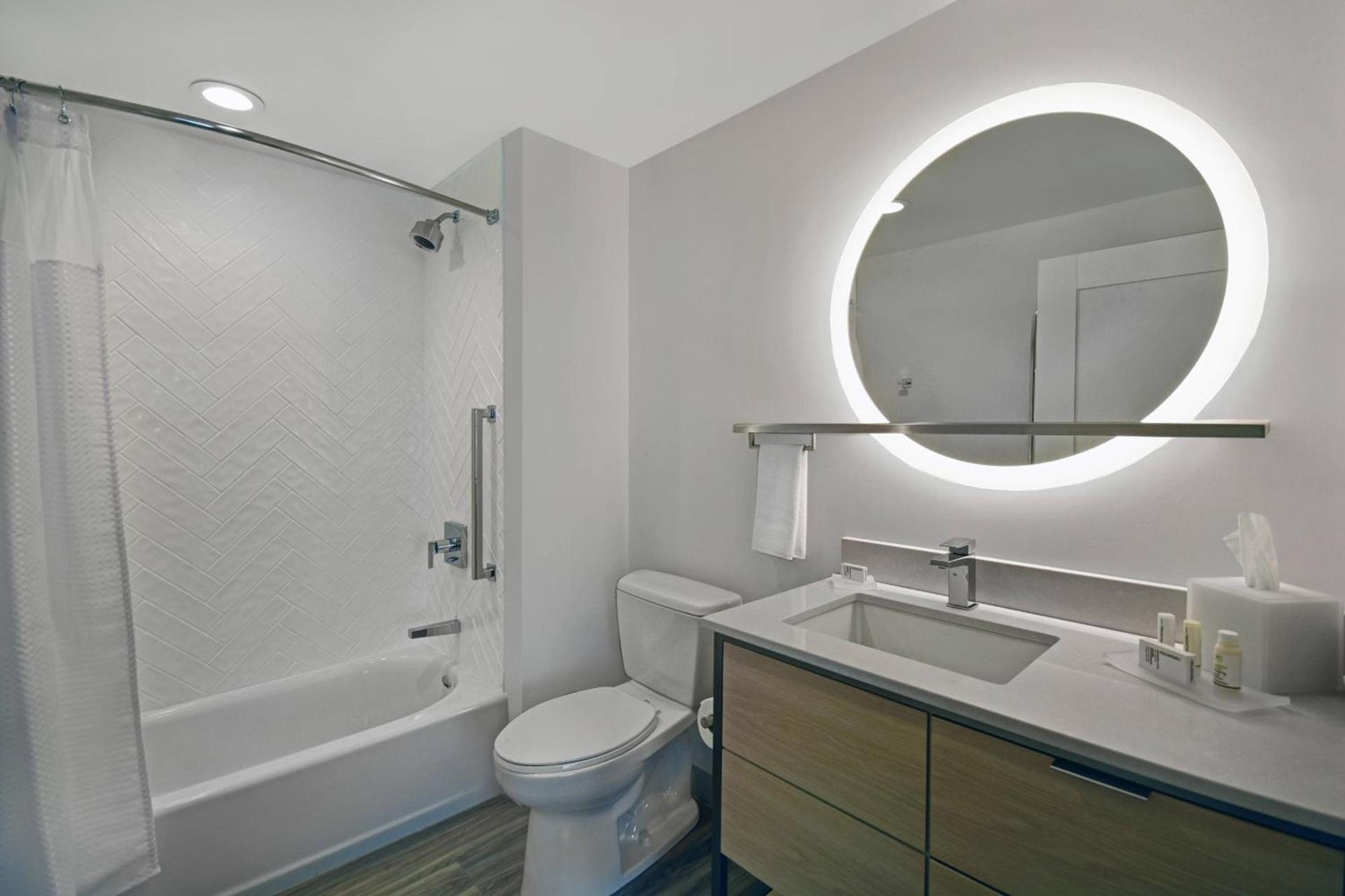 TownePlace Suites by Marriott Fall River Westport photo 18
