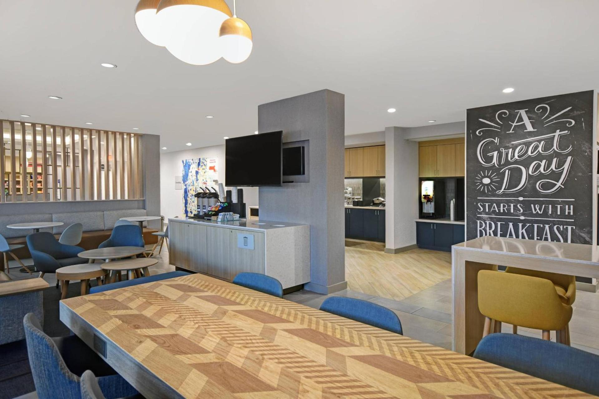 TownePlace Suites by Marriott Fall River Westport photo 28