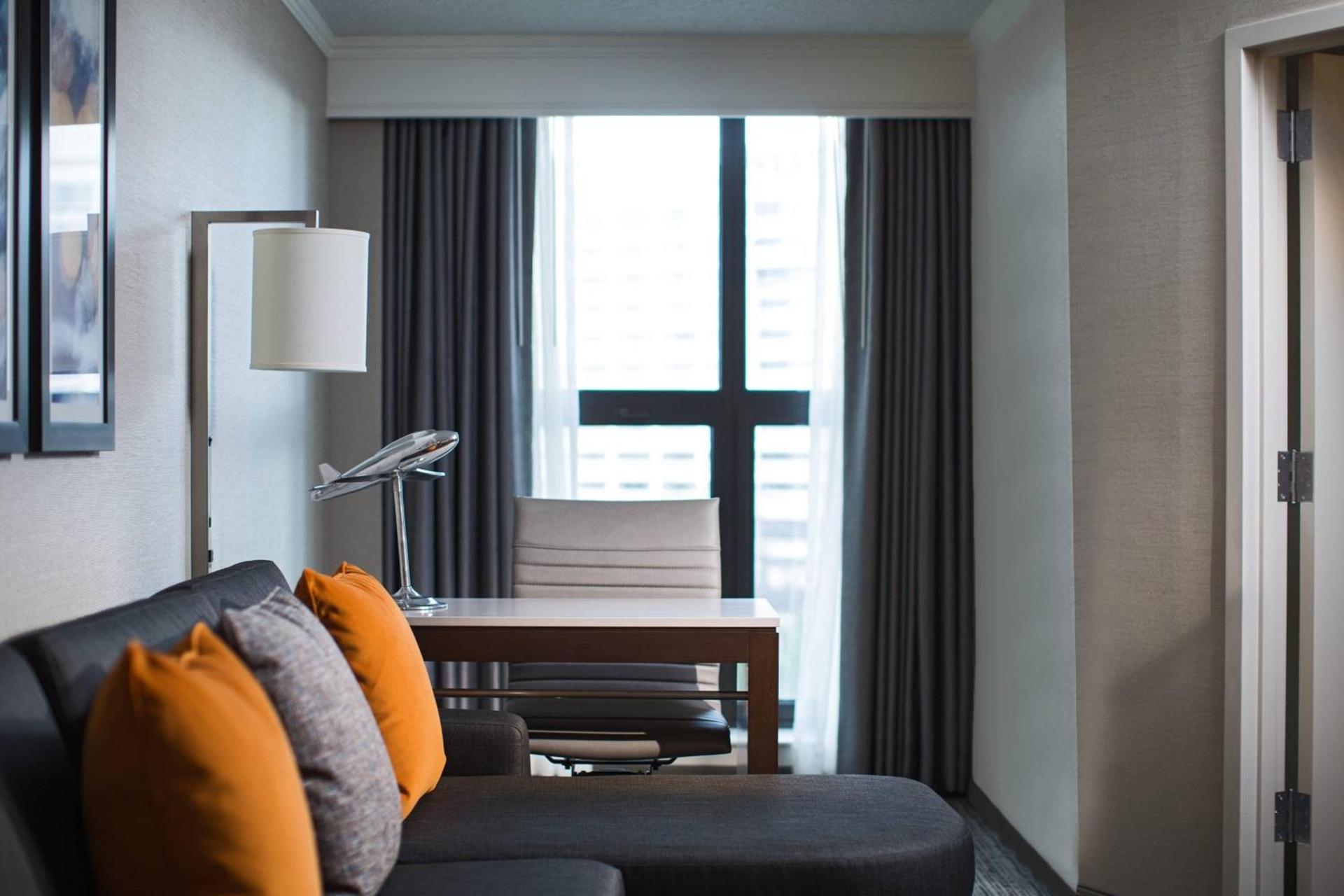 Chicago Marriott Suites O'Hare photo 8