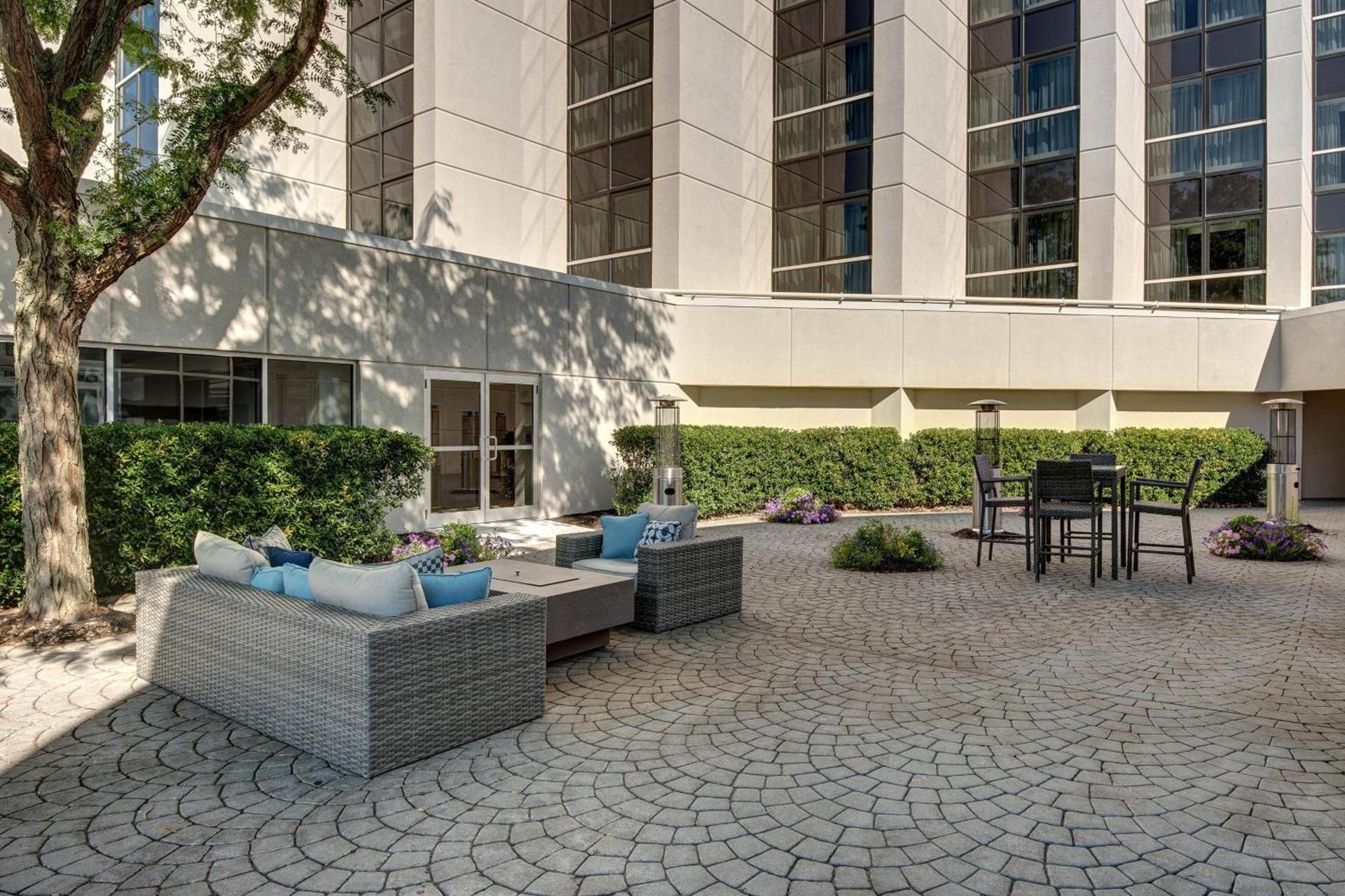 Sheraton Eatontown Hotel photo 44