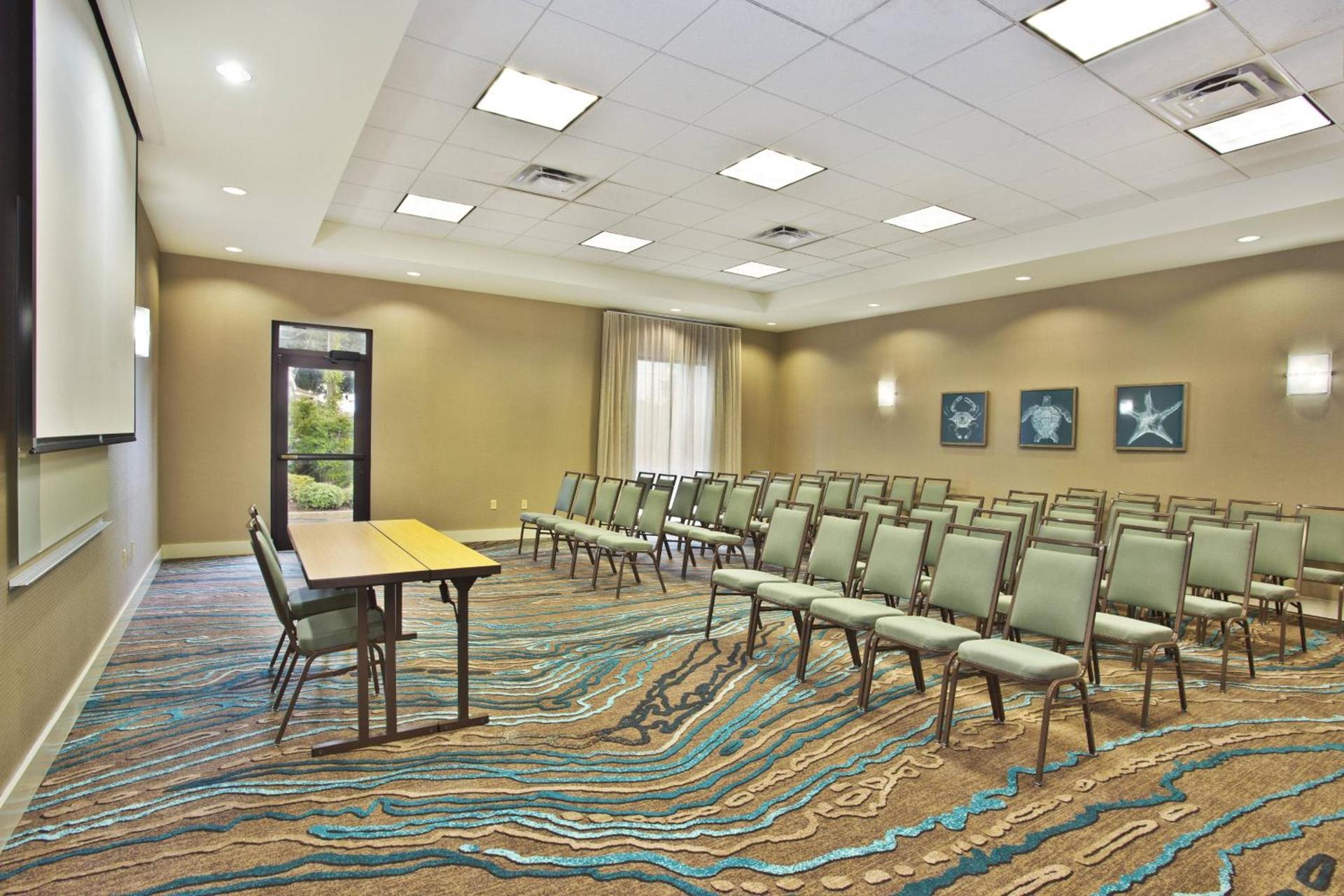 Courtyard by Marriott Gulfport Beachfront photo 28