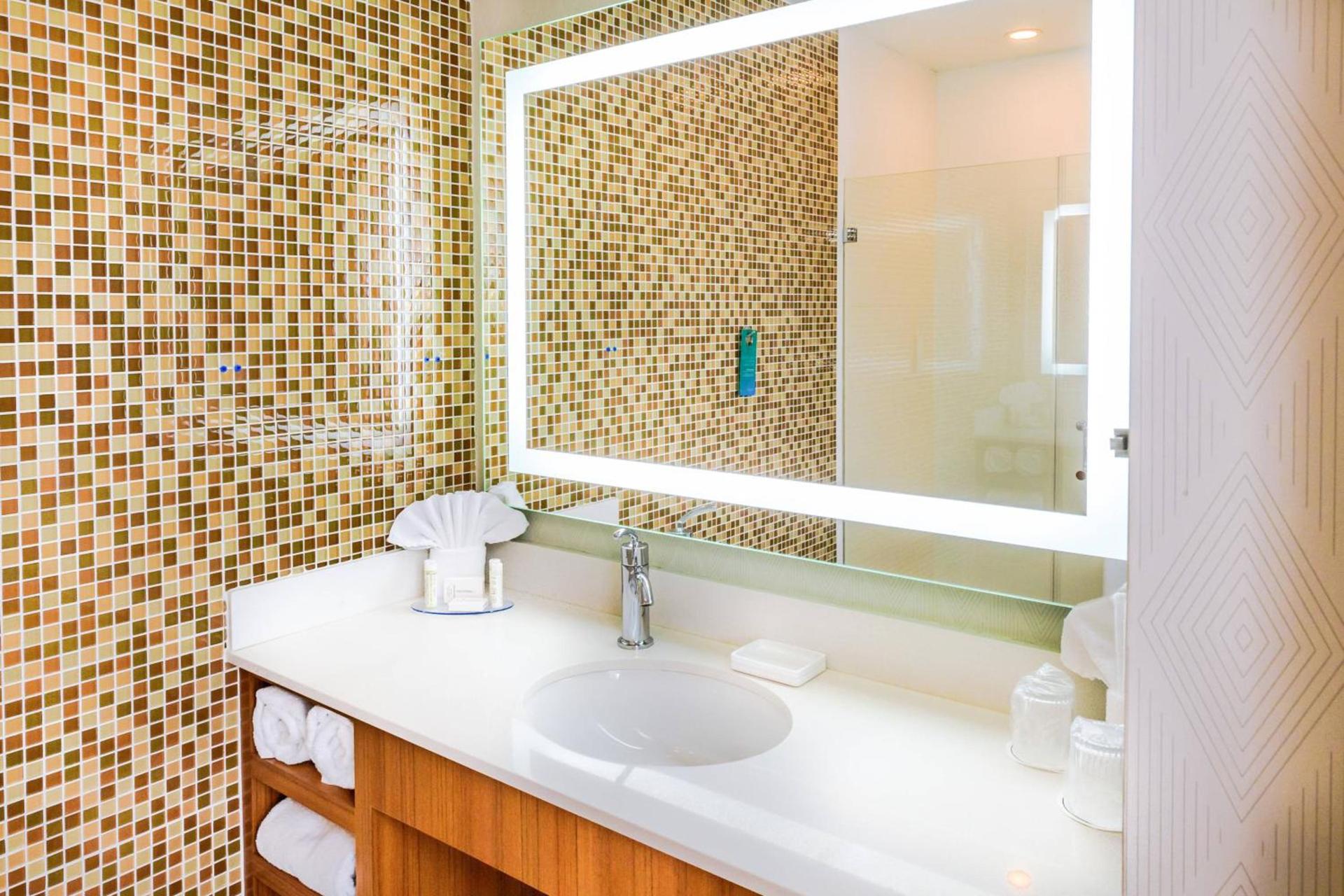 SpringHill Suites by Marriott Houston Baytown photo 15