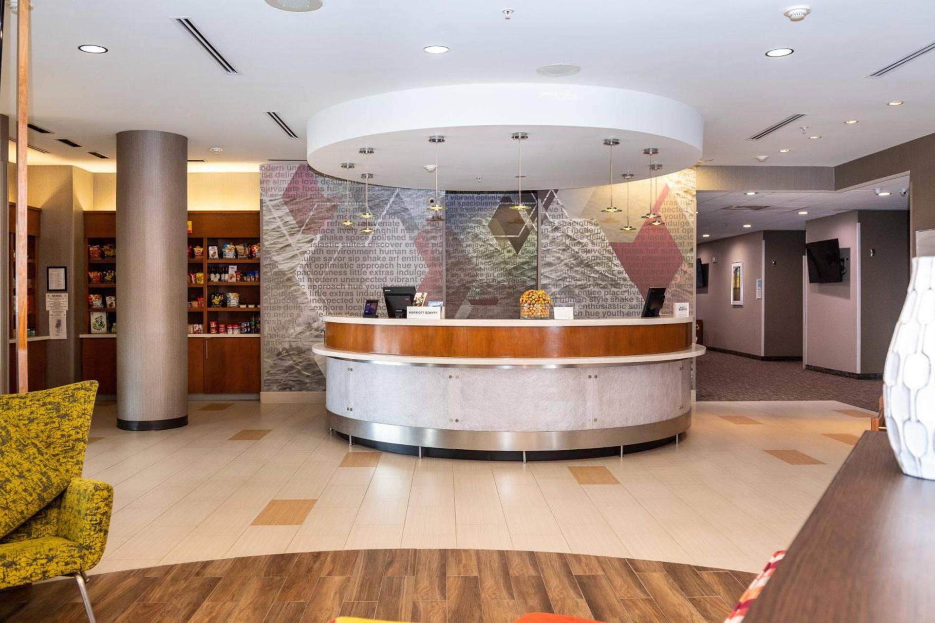 SpringHill Suites by Marriott Houston Baytown photo 5