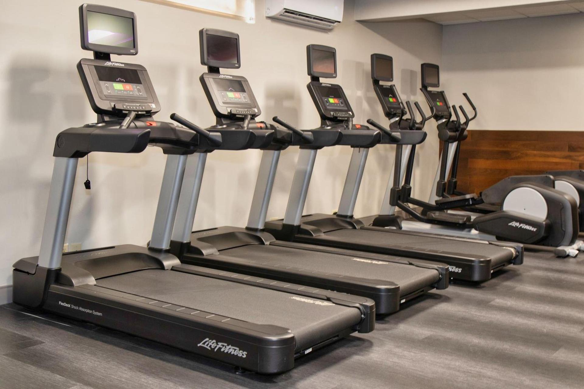 Four Points by Sheraton Allentown Lehigh Valley photo 12