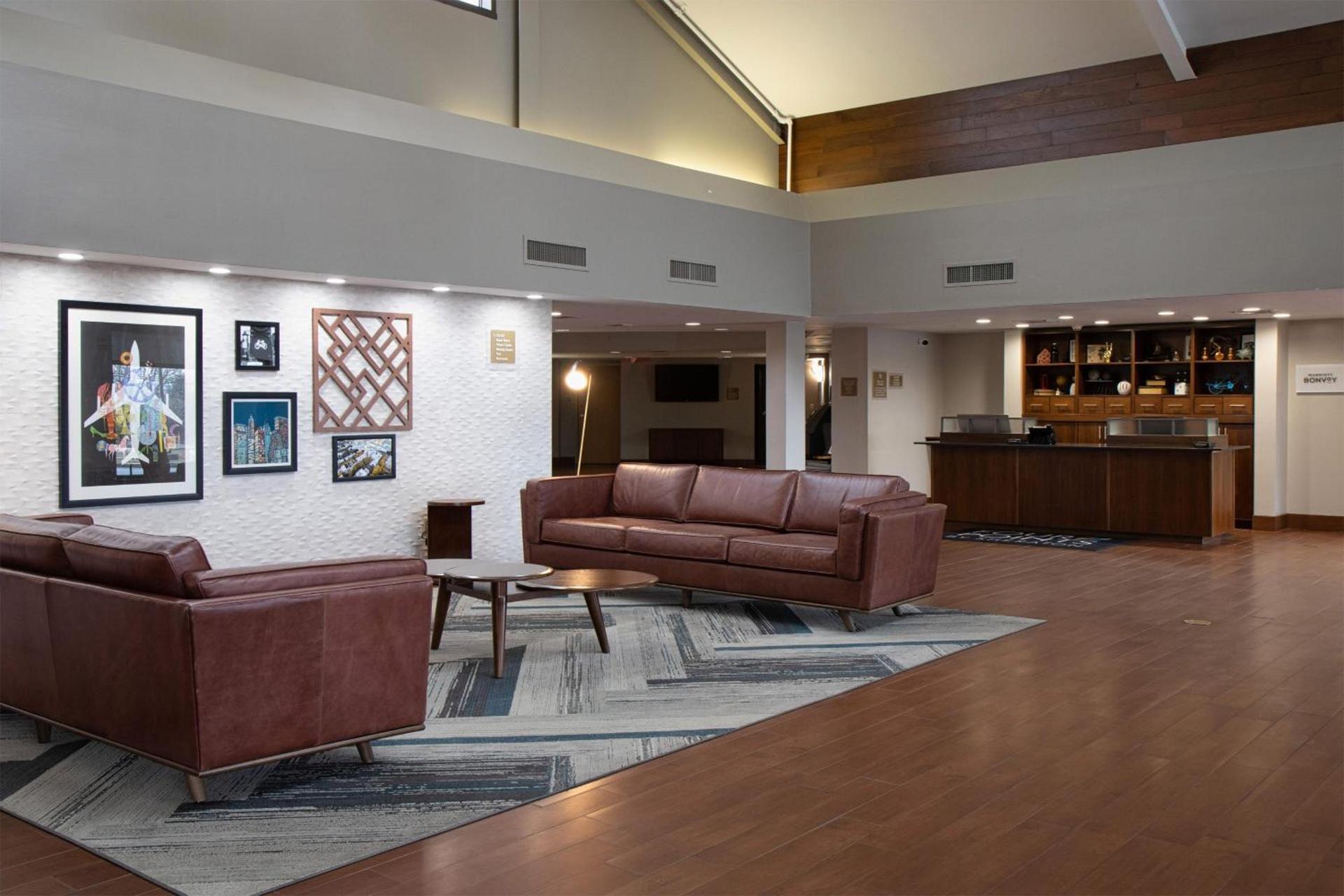 Four Points by Sheraton Allentown Lehigh Valley photo 3