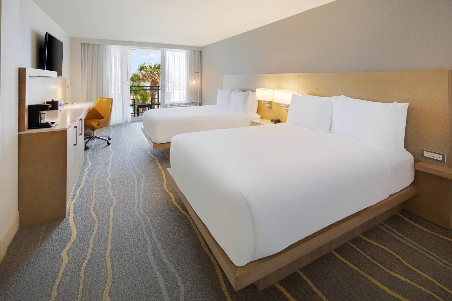 Delta Hotels by Marriott Daytona Beach Oceanfront photo 7