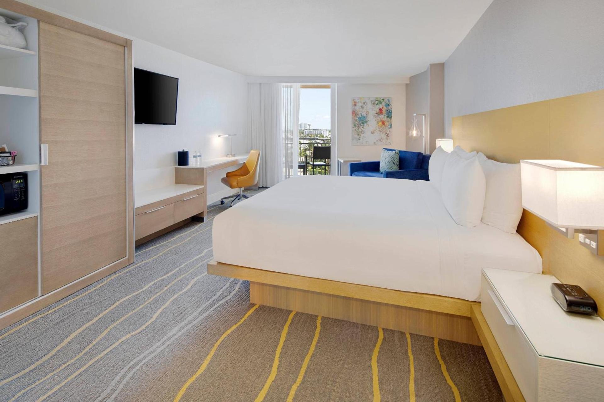 Delta Hotels by Marriott Daytona Beach Oceanfront photo 9
