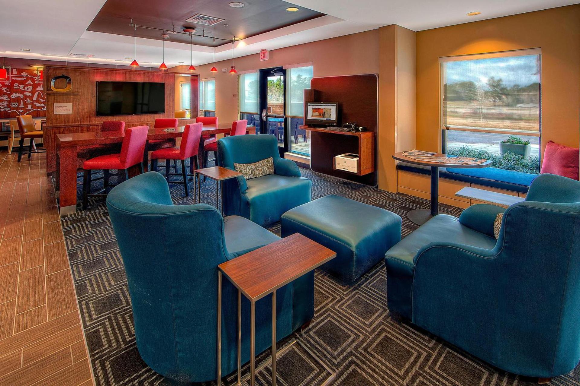 TownePlace Suites by Marriott Hattiesburg photo 7