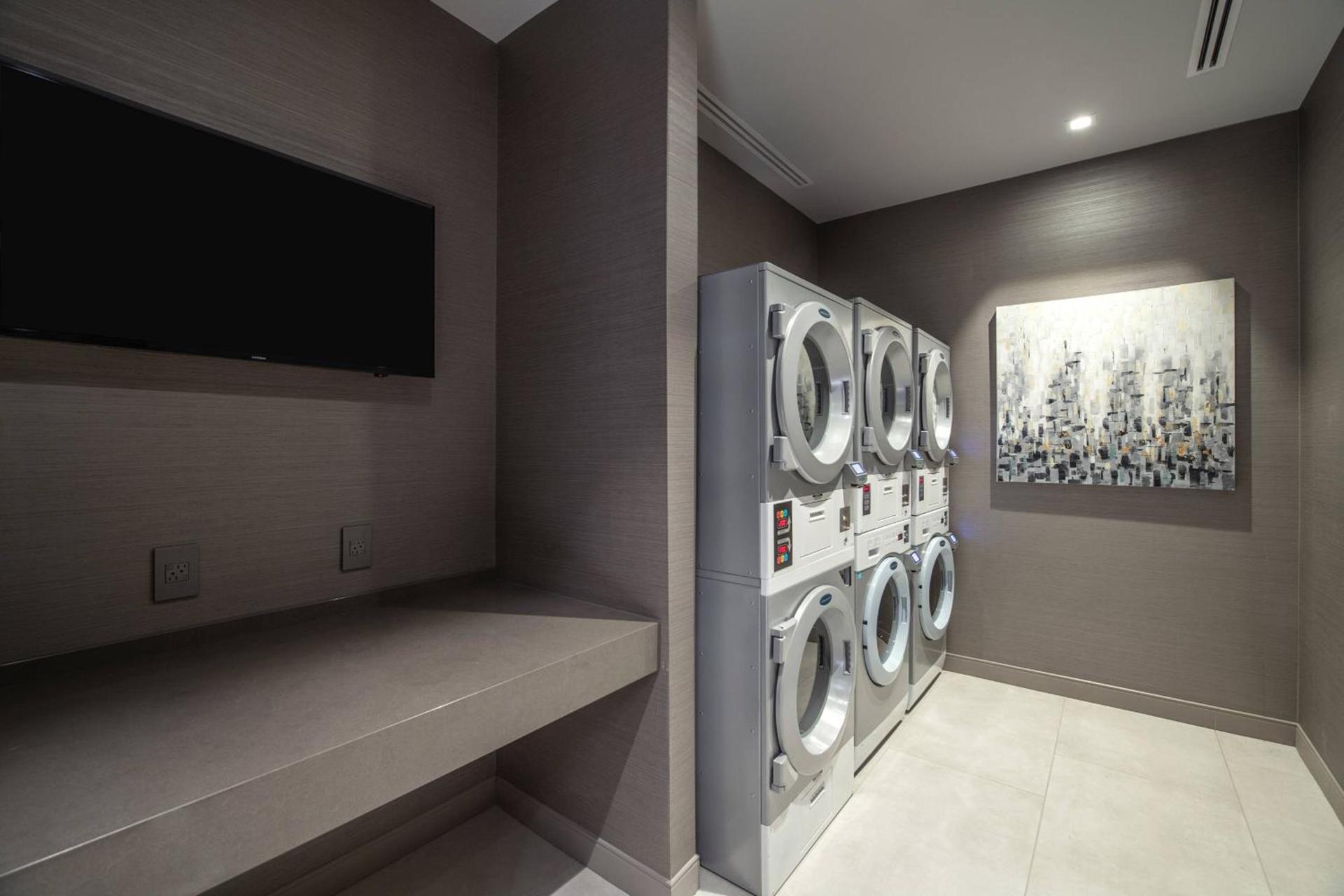 Residence Inn by Marriott Weehawken photo 11