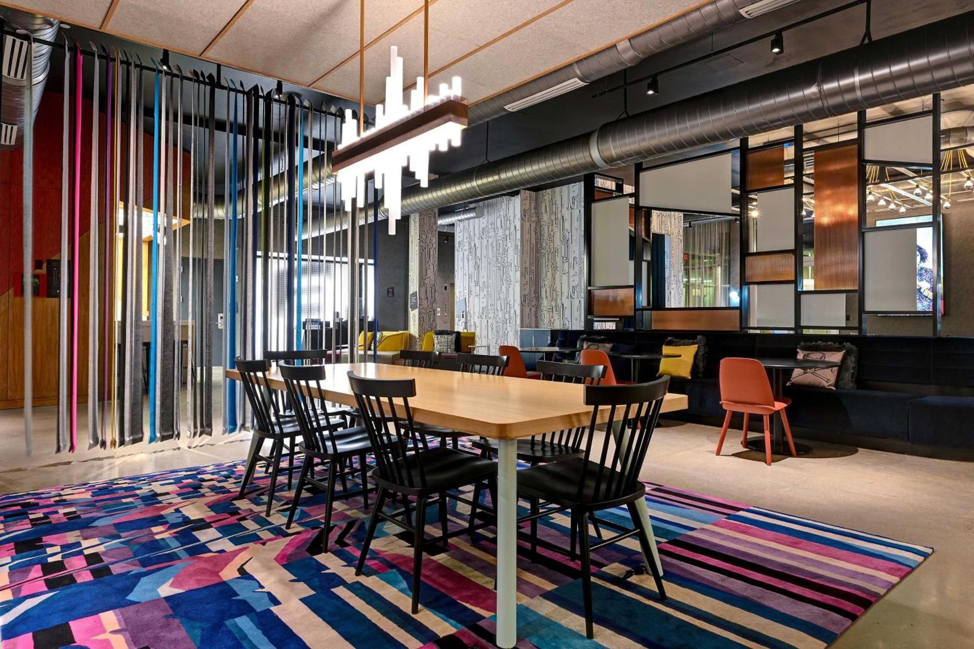 Aloft by Marriott Mooresville photo 8