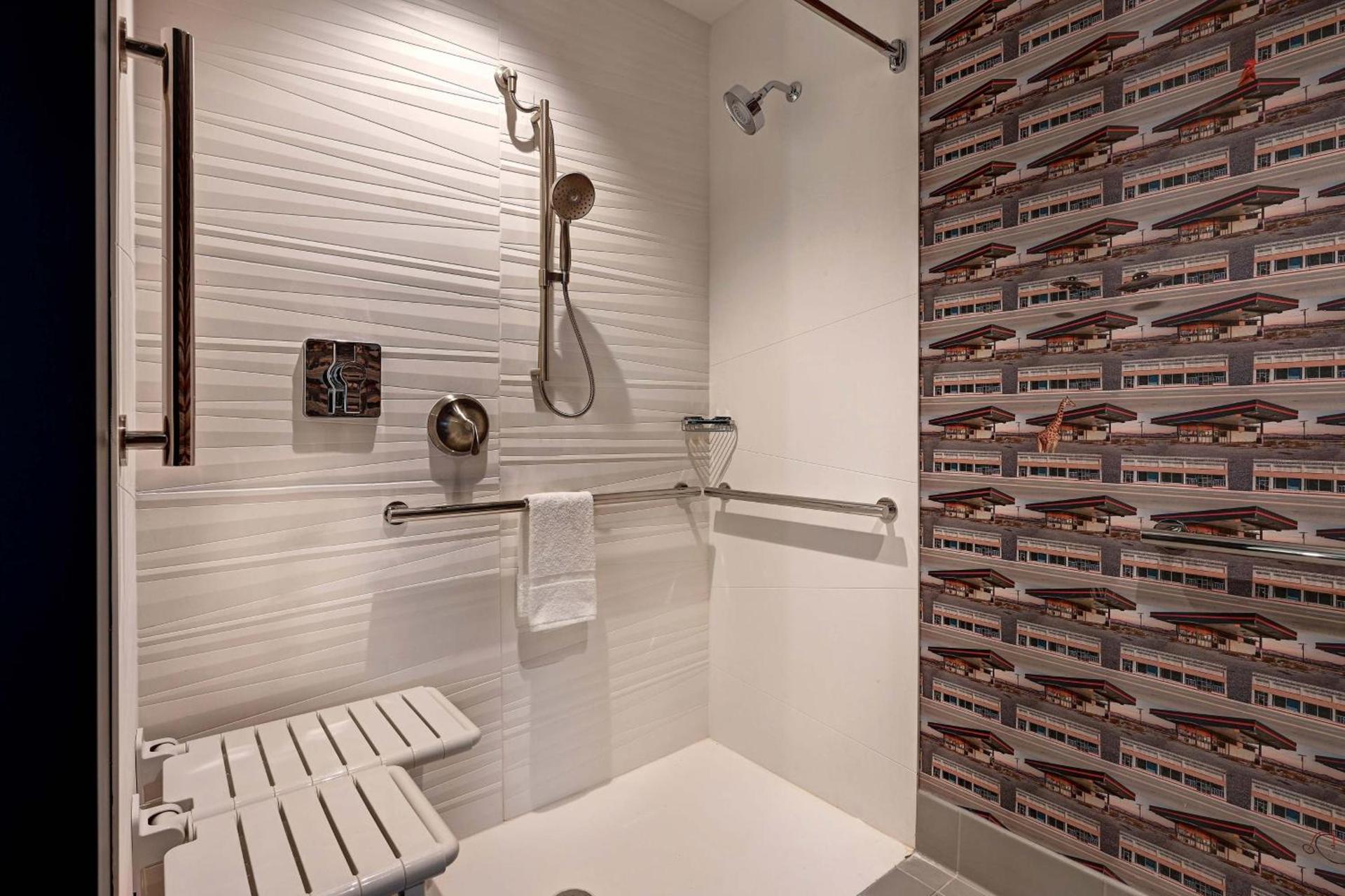 Aloft by Marriott Mooresville photo 15