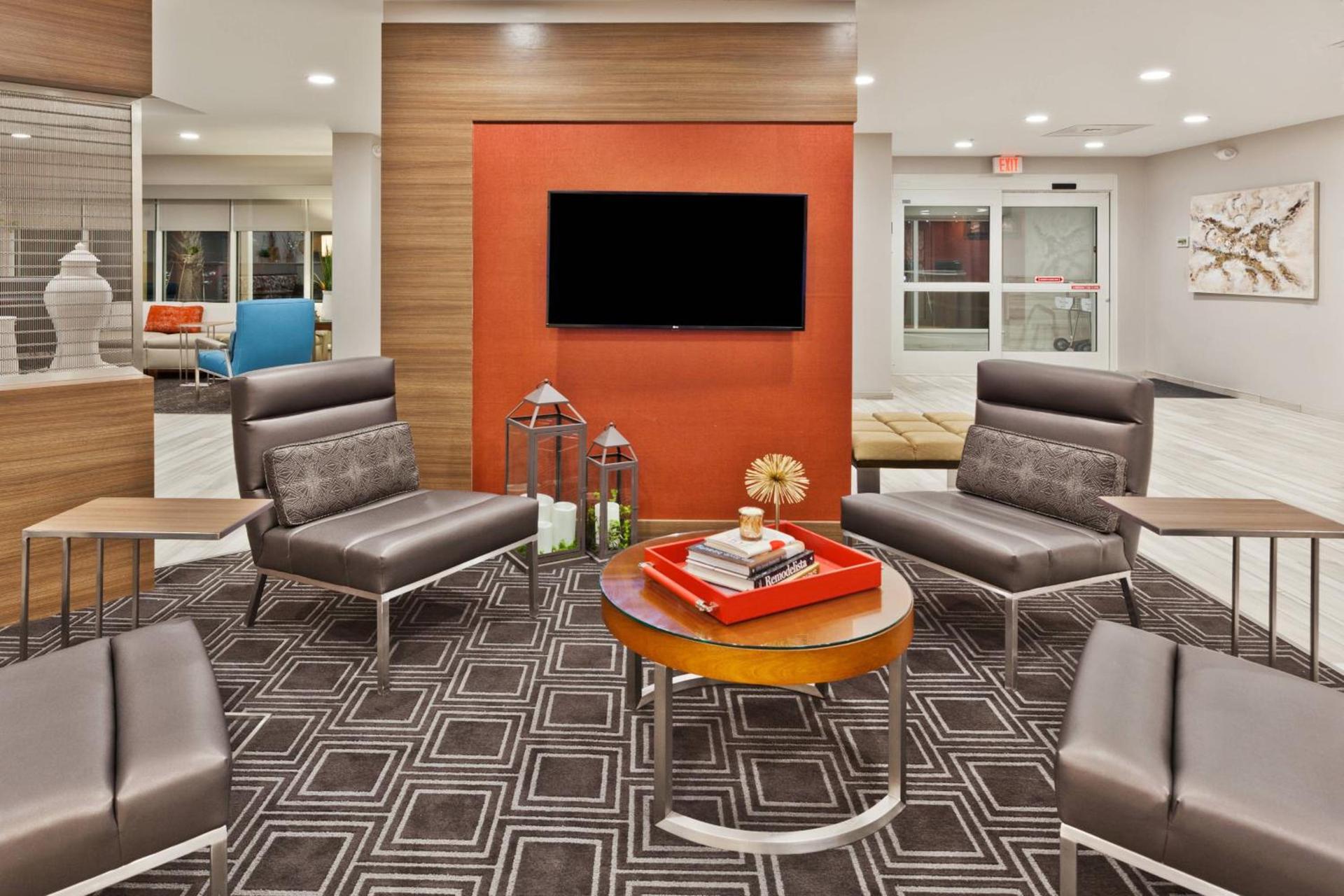 TownePlace Suites Dothan photo 4