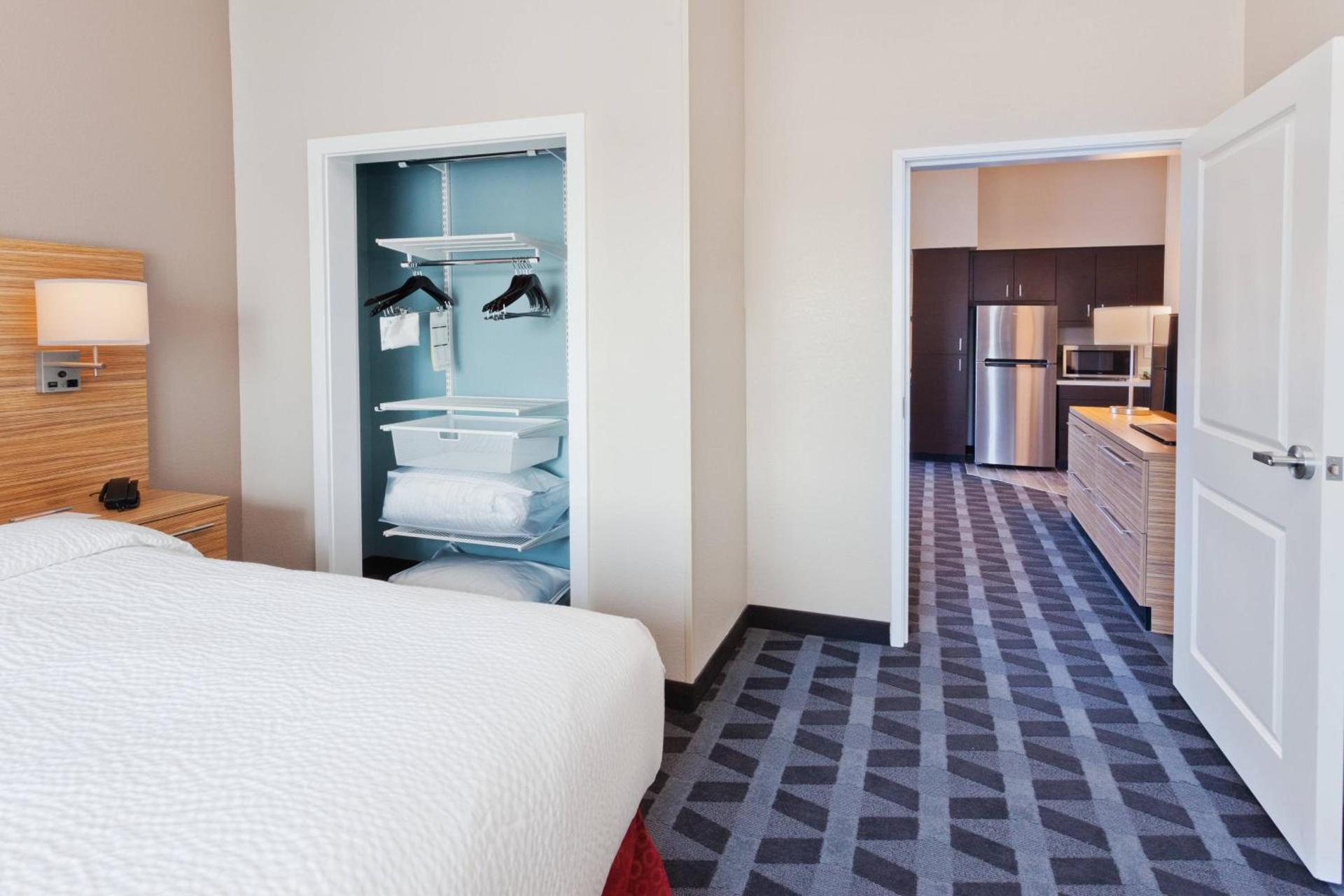 TownePlace Suites Dothan photo 15