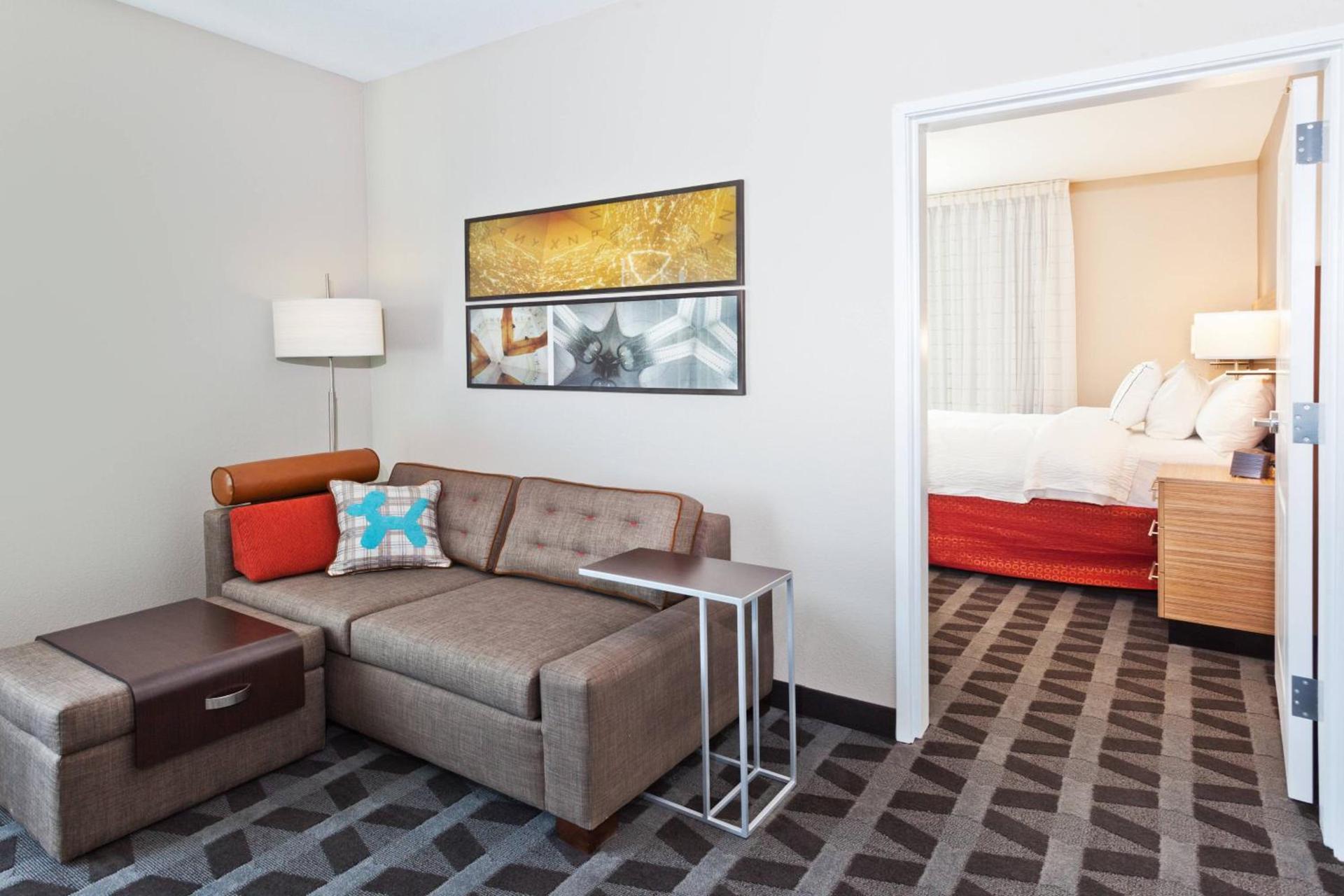 TownePlace Suites Dothan photo 16