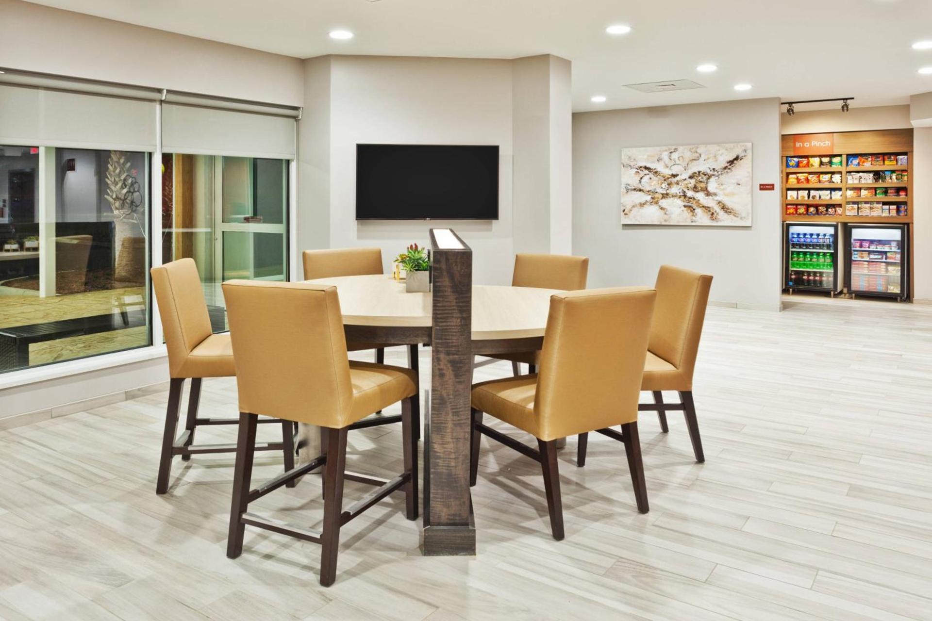 TownePlace Suites Dothan photo 25