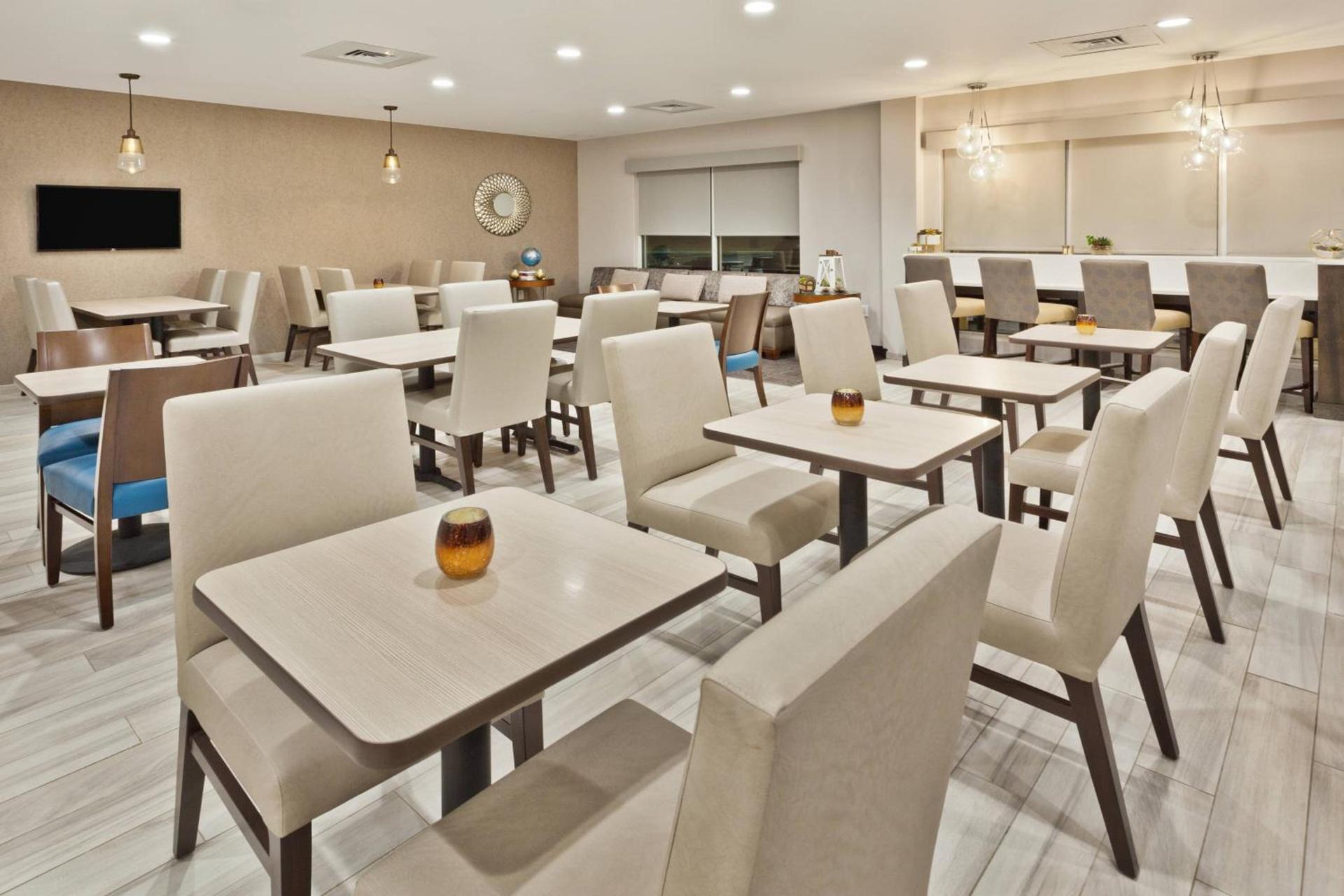 TownePlace Suites Dothan photo 28