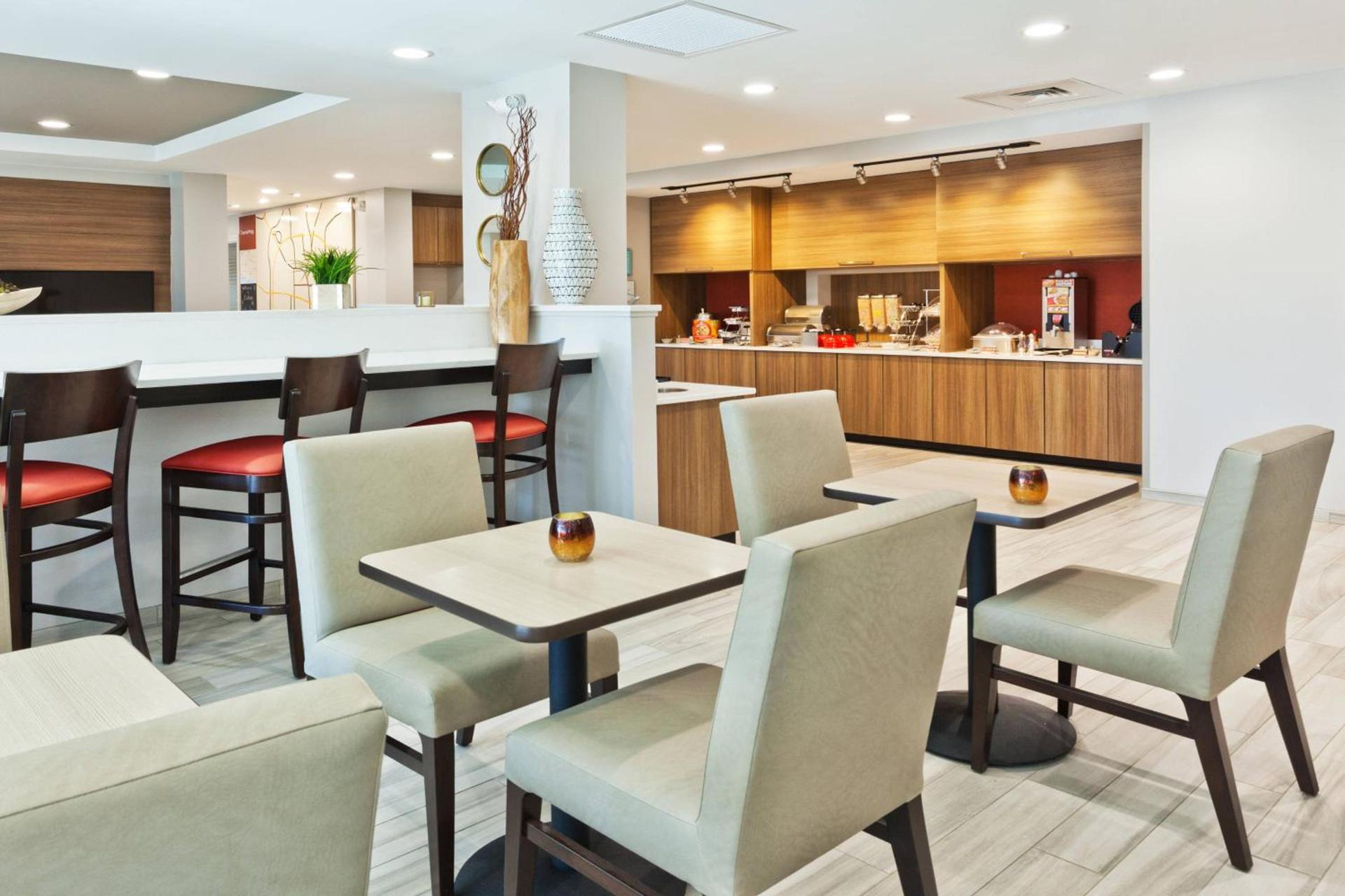 TownePlace Suites Dothan photo 29