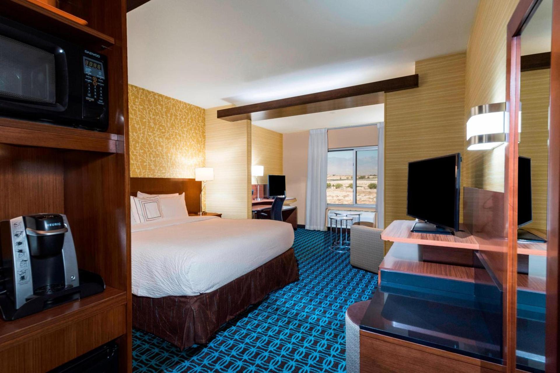 Fairfield by Marriott Inn & Suites Palm Desert Coachella Valley photo 12