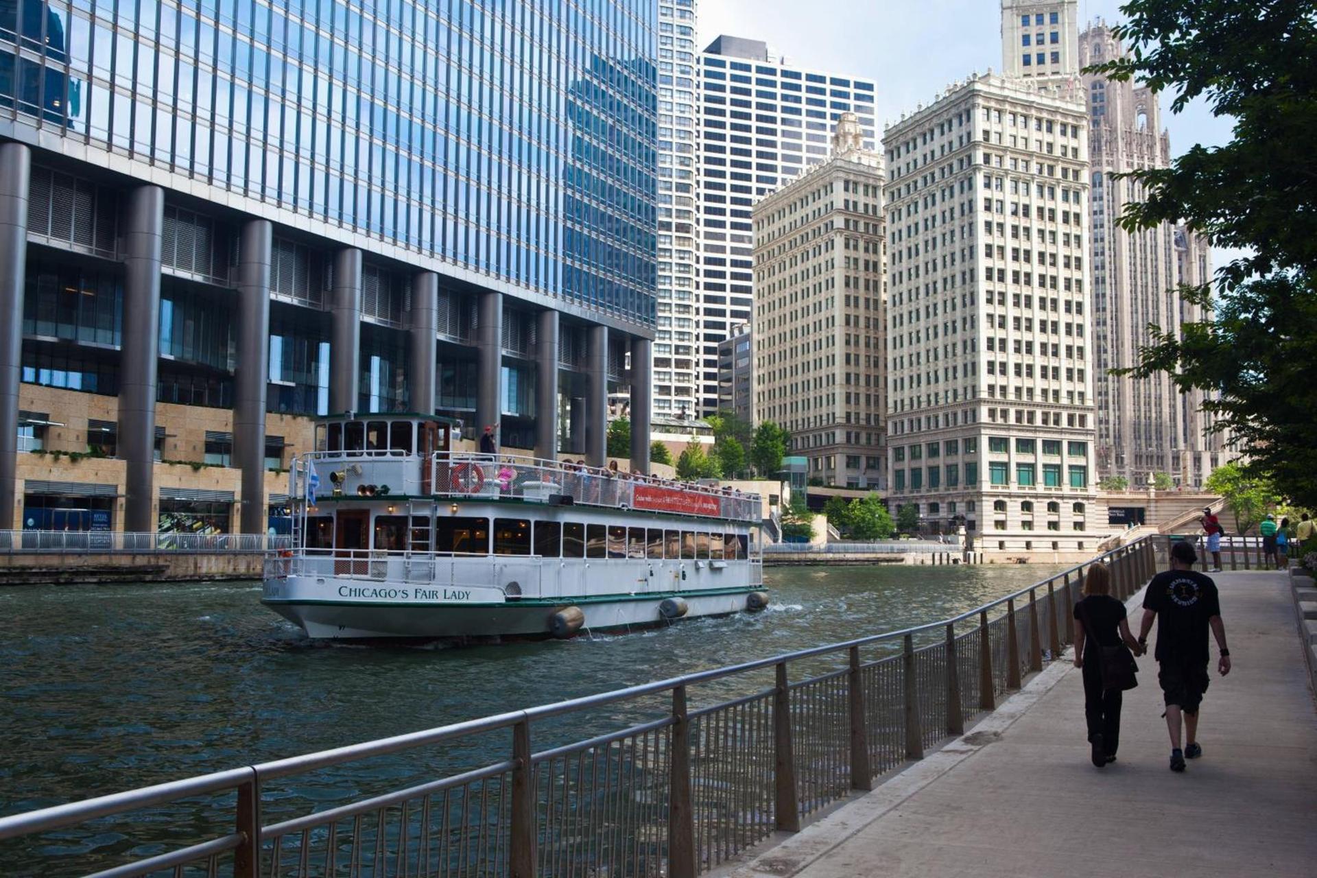 Renaissance Chicago Downtown Hotel photo 92