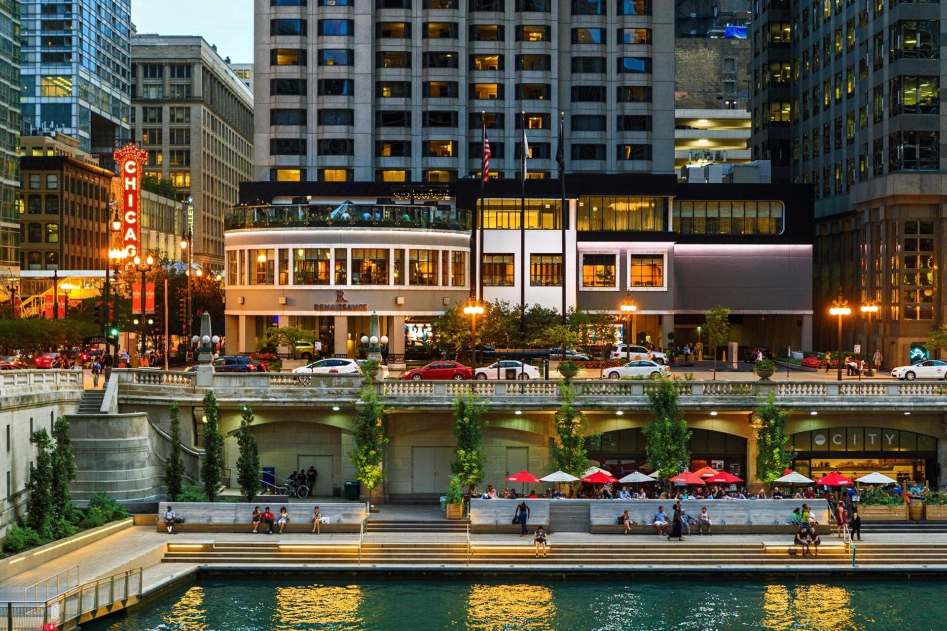 Renaissance Chicago Downtown Hotel photo 99