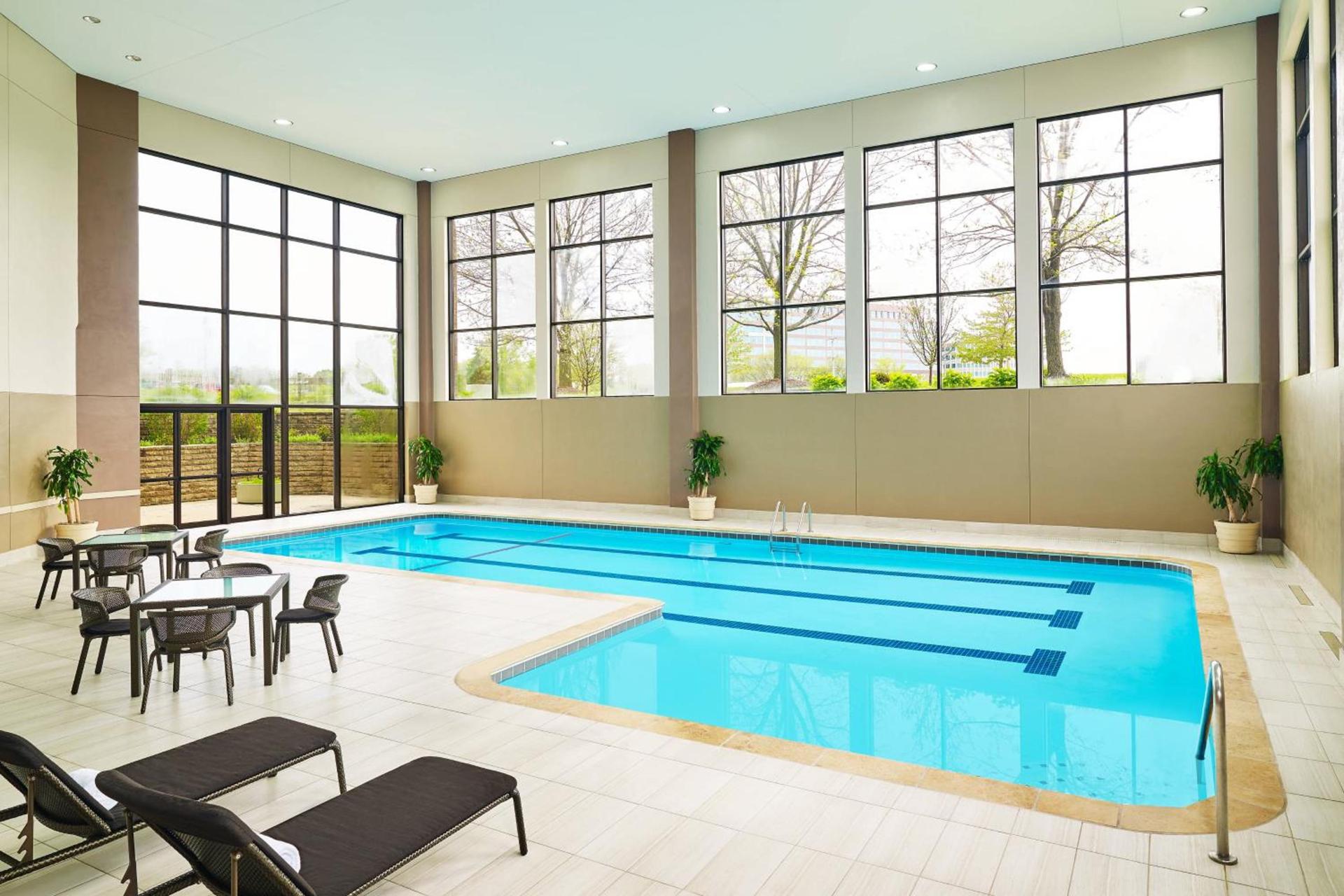 Sheraton Lisle Naperville Hotel photo 23
