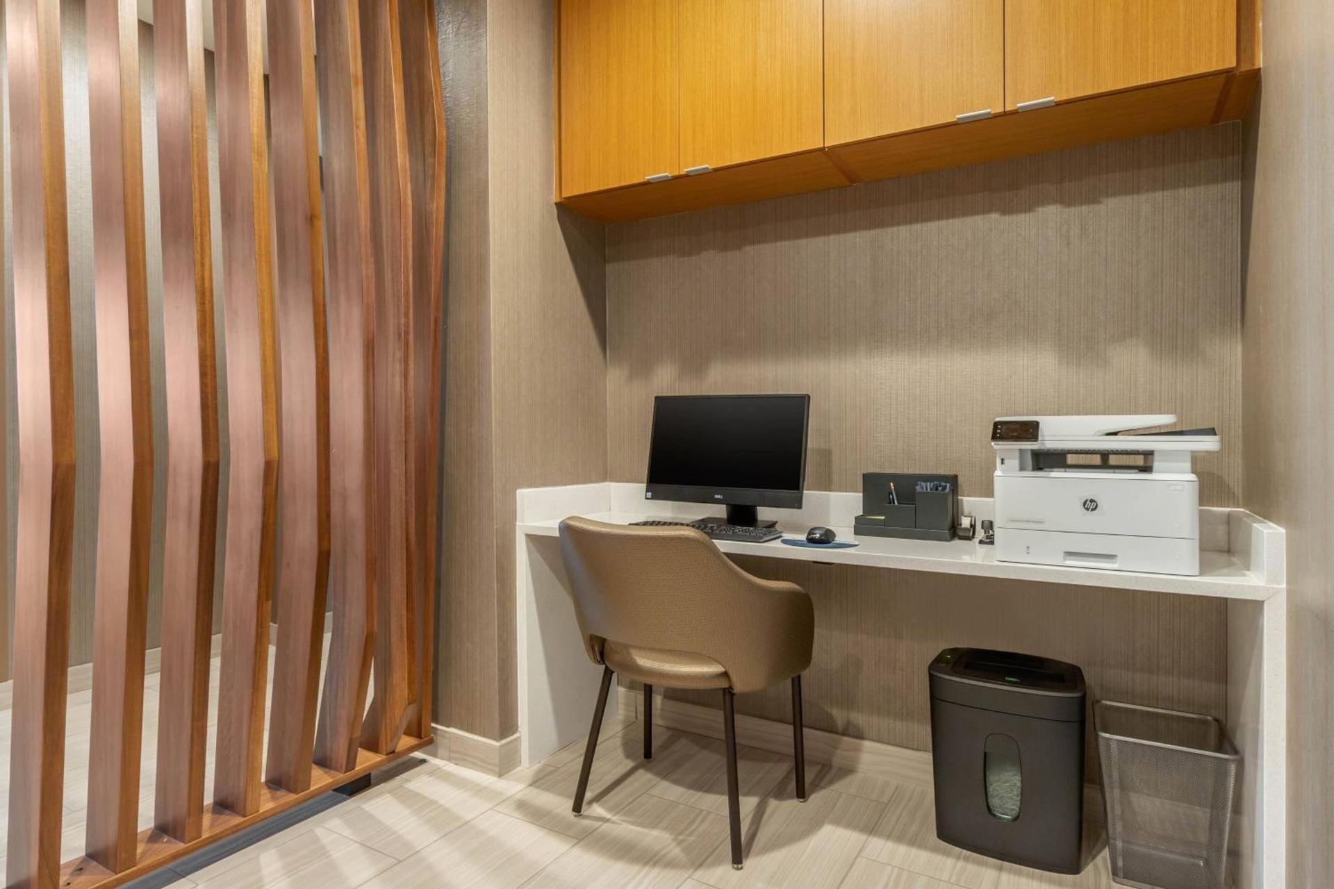 SpringHill Suites Charlotte Southwest photo 11