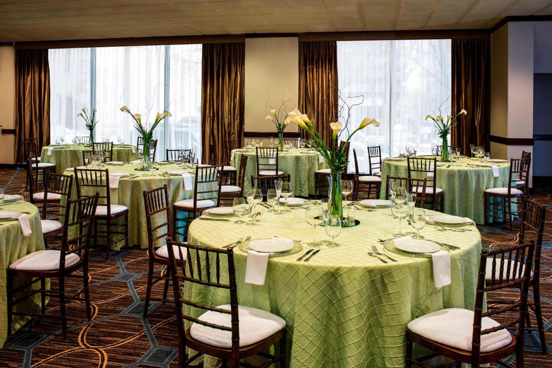 The Plaza Hotel Columbus at Capitol Square photo 18