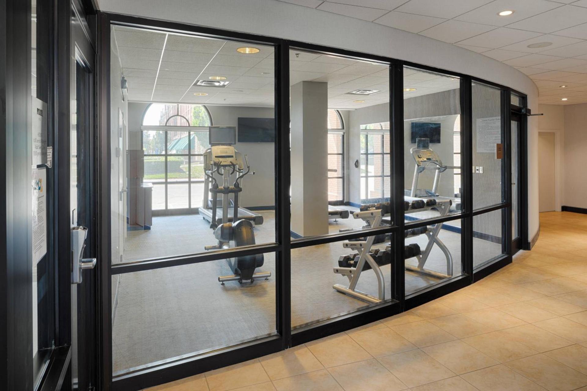 Courtyard by Marriott Springfield Downtown photo 36