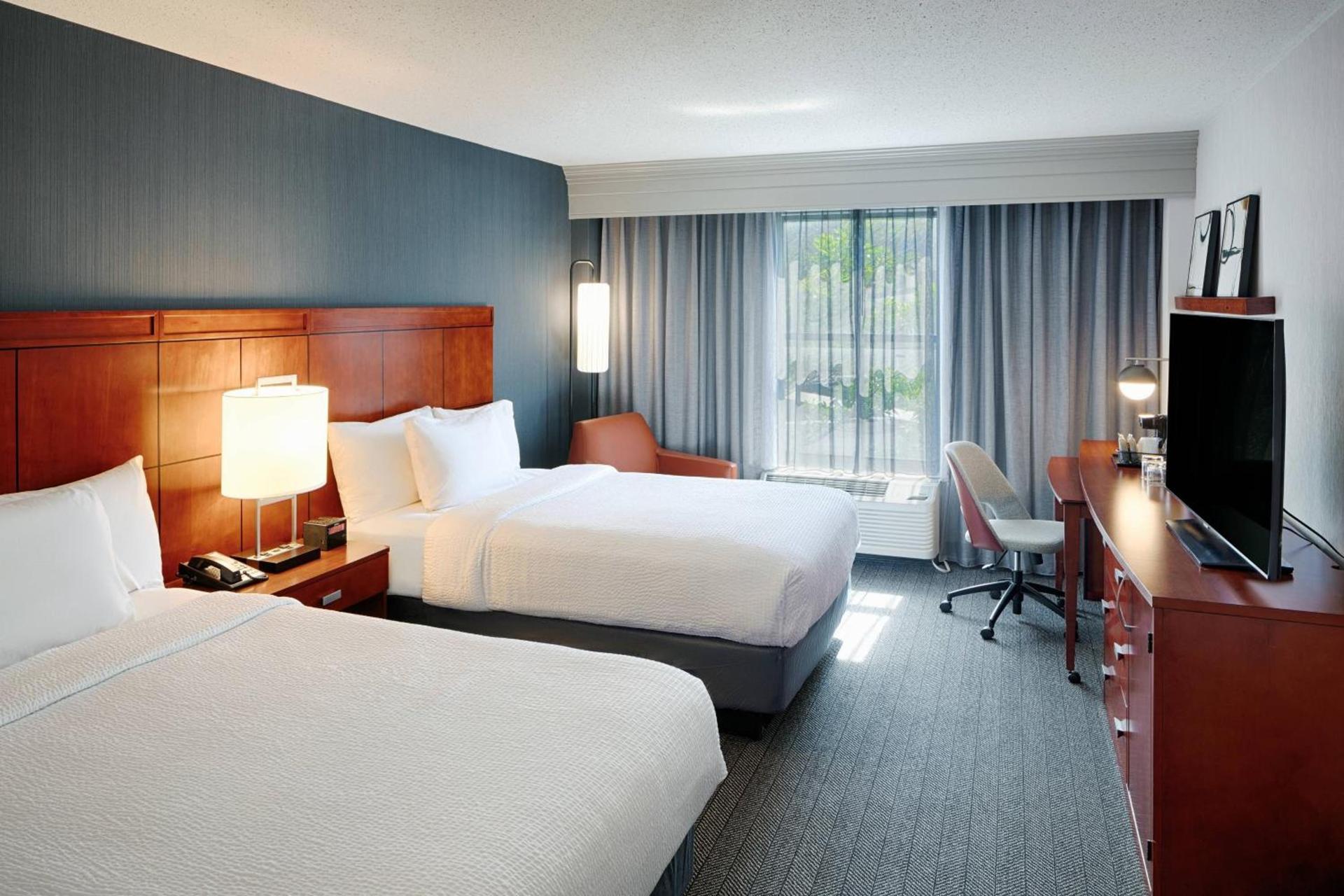 Courtyard by Marriott Springfield Downtown photo 8
